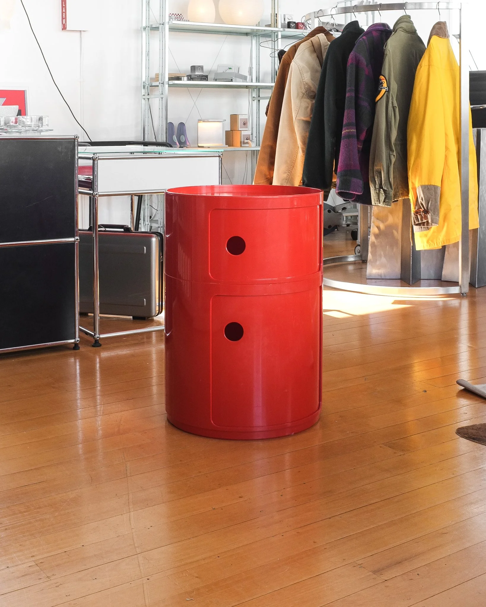 Red [ Componibili ] by Anna Castelli Ferrieri for Kartell