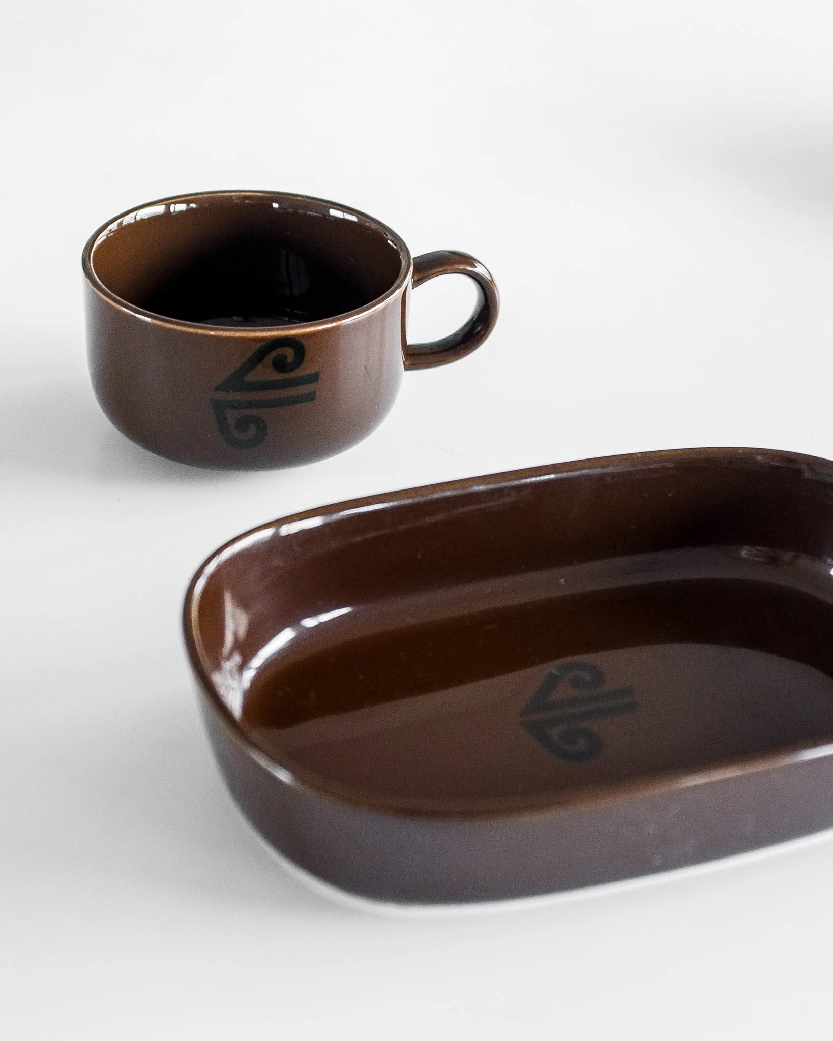 airNZmugsplates-3.jpg
