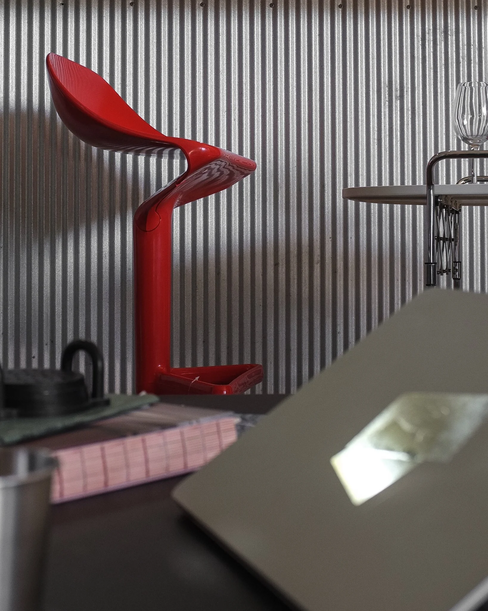 redspoonstool-5.jpg