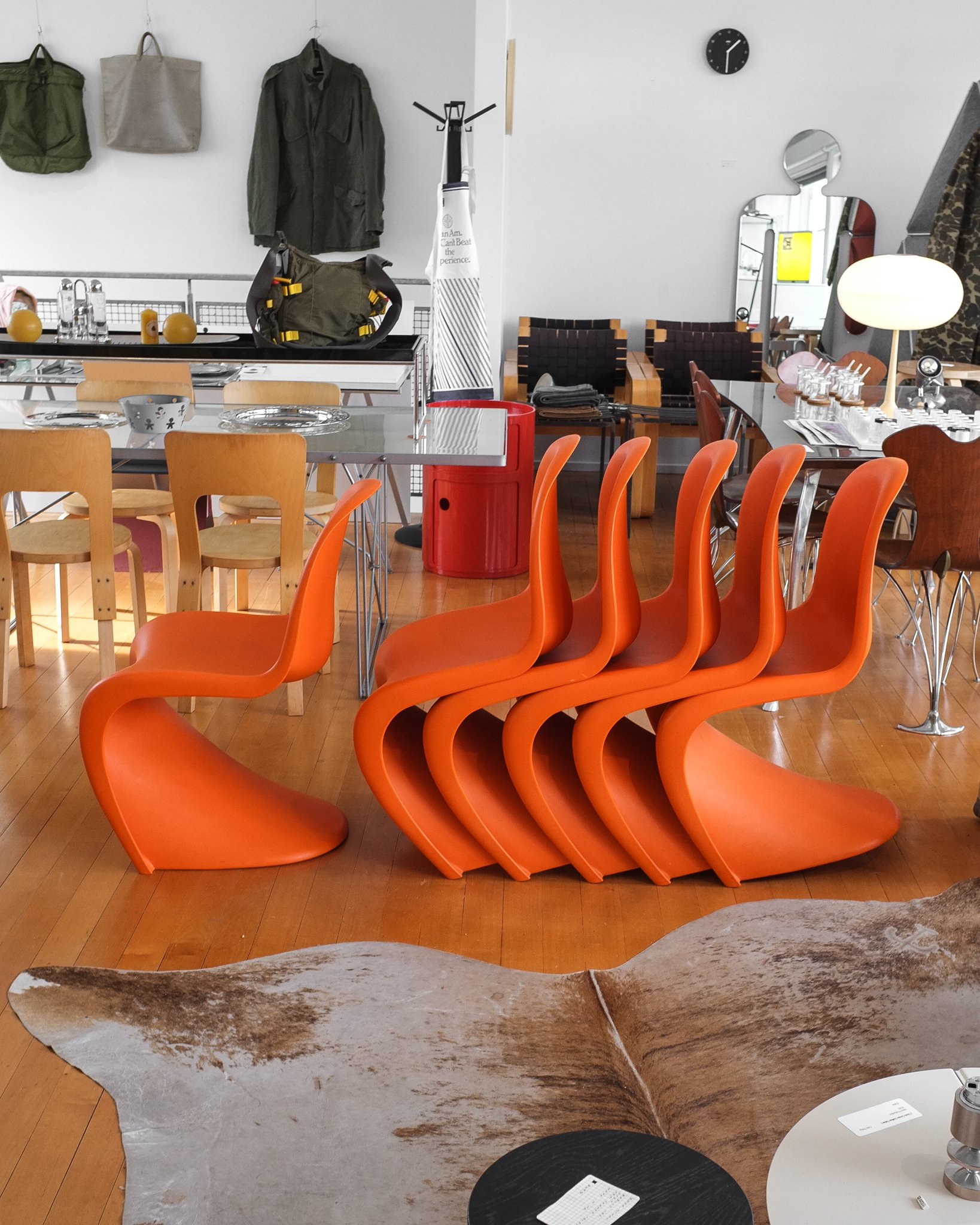 pantonorange-8.jpg