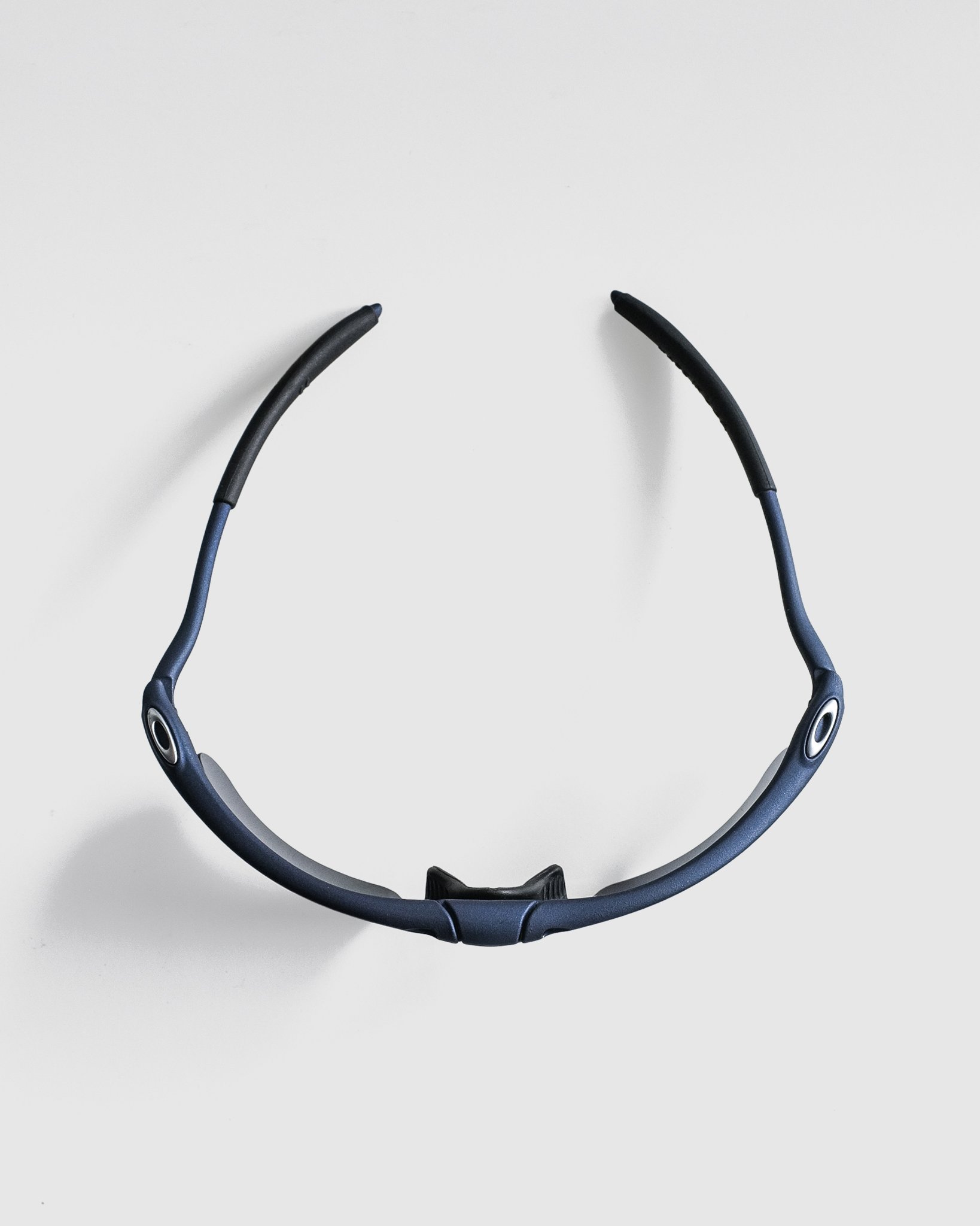 oakleyMframemag-8.jpg