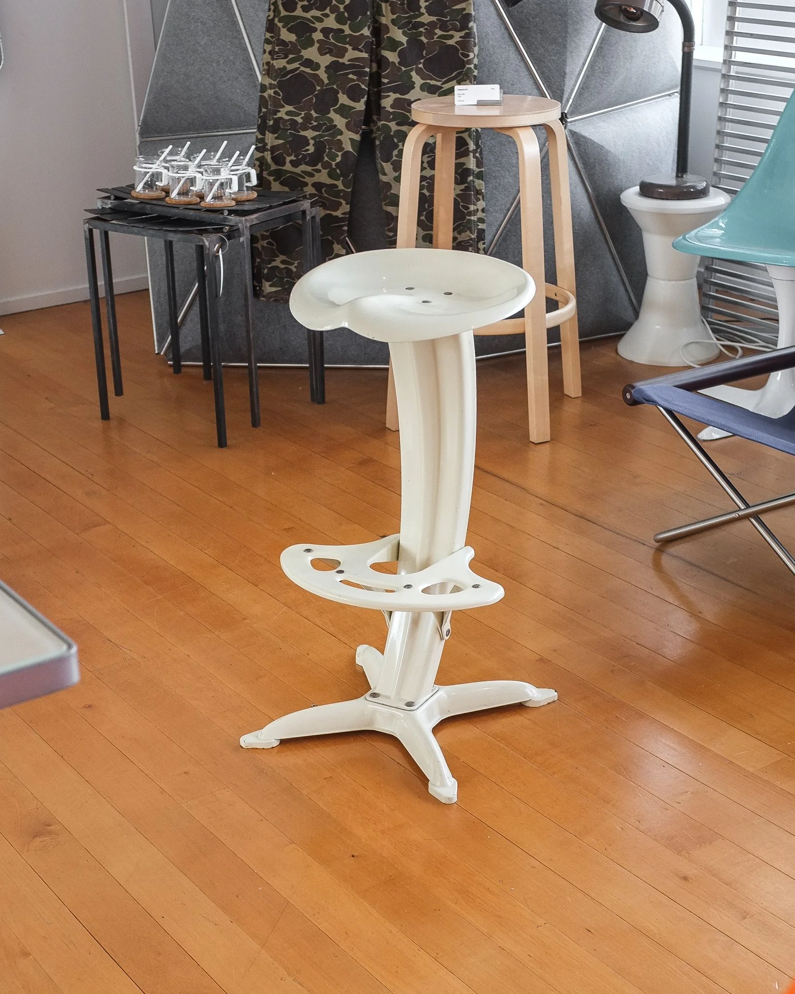 lotusintegrachair-8.jpg