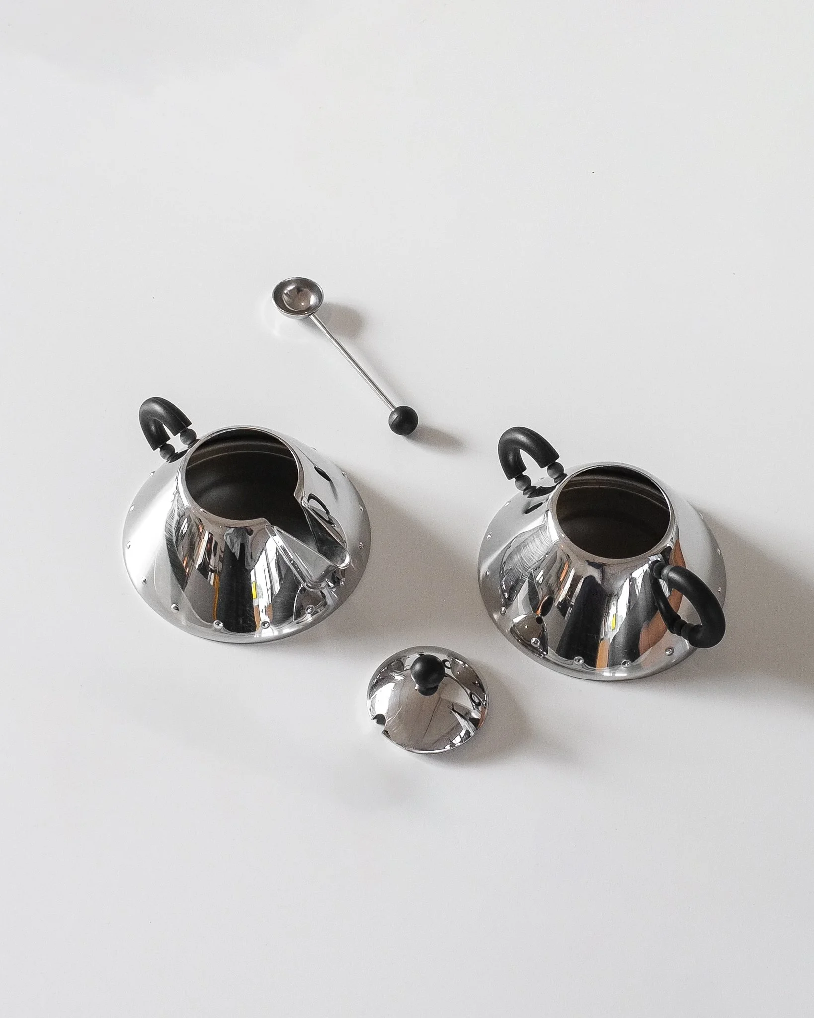 graves tea set-4.jpg