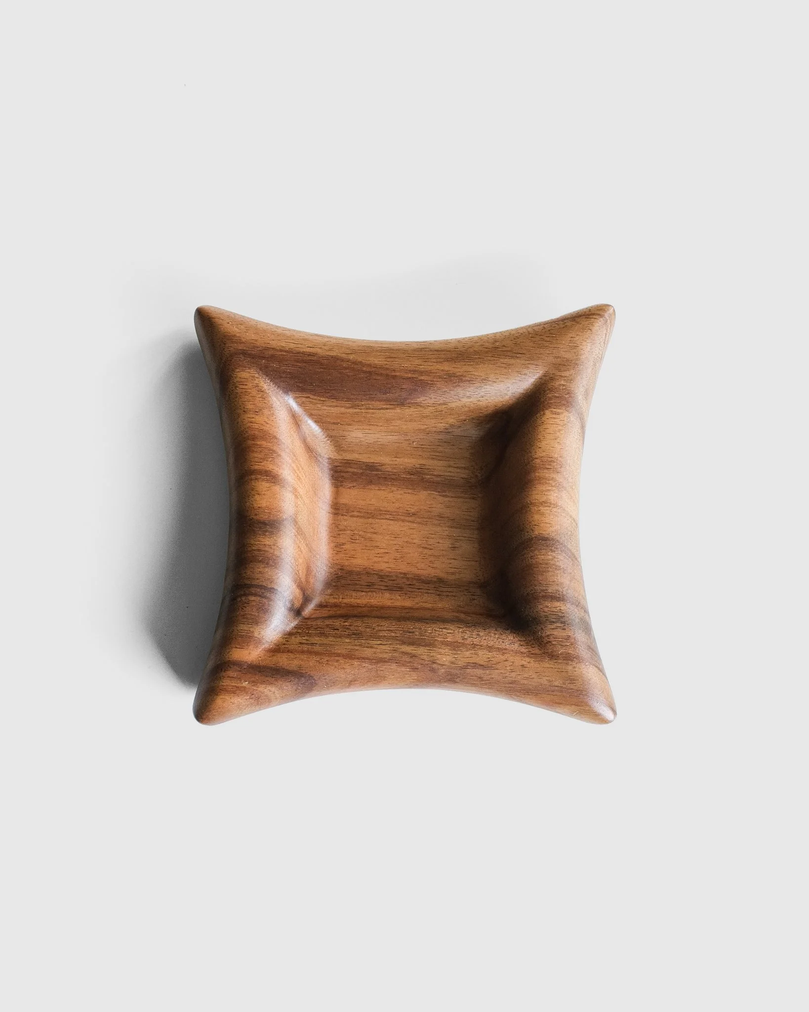 [ 001 ] Catch-All Dish by Samuel Montgomery