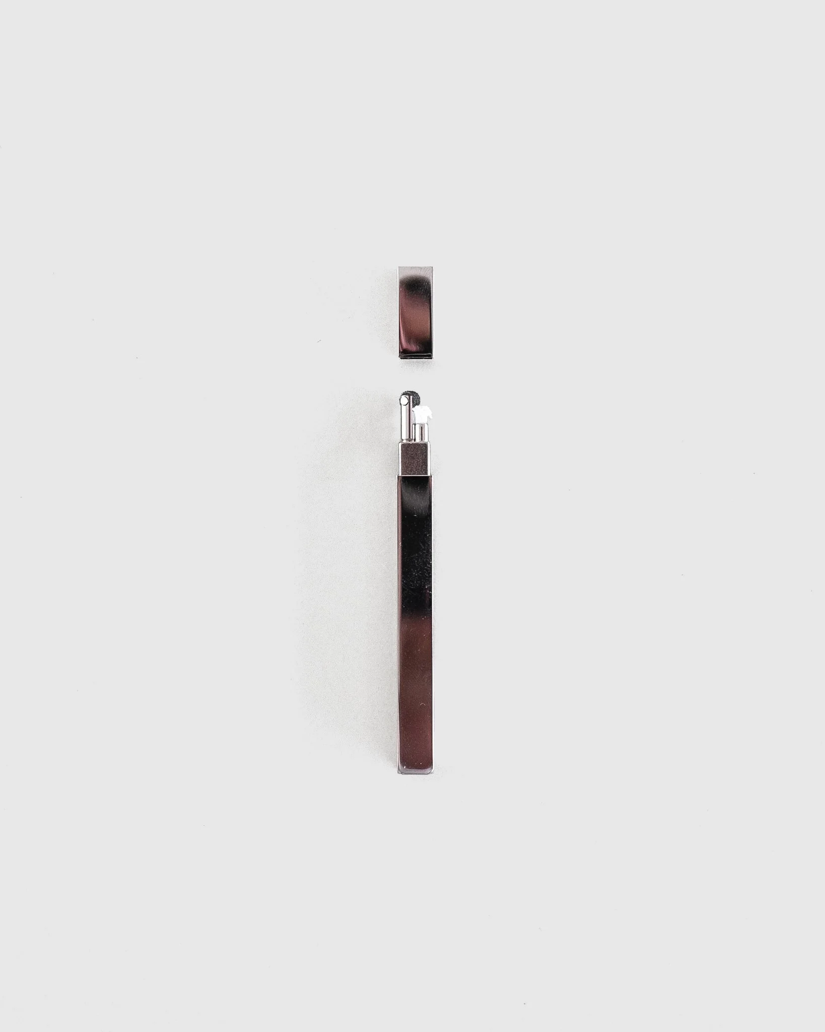 chromesticklighter.jpg