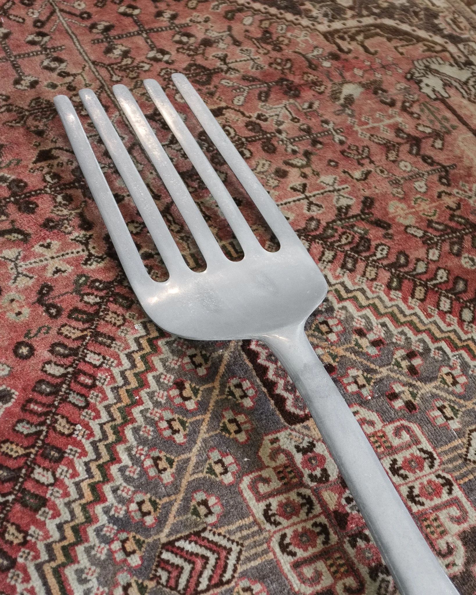 oversizedfork-4.jpg