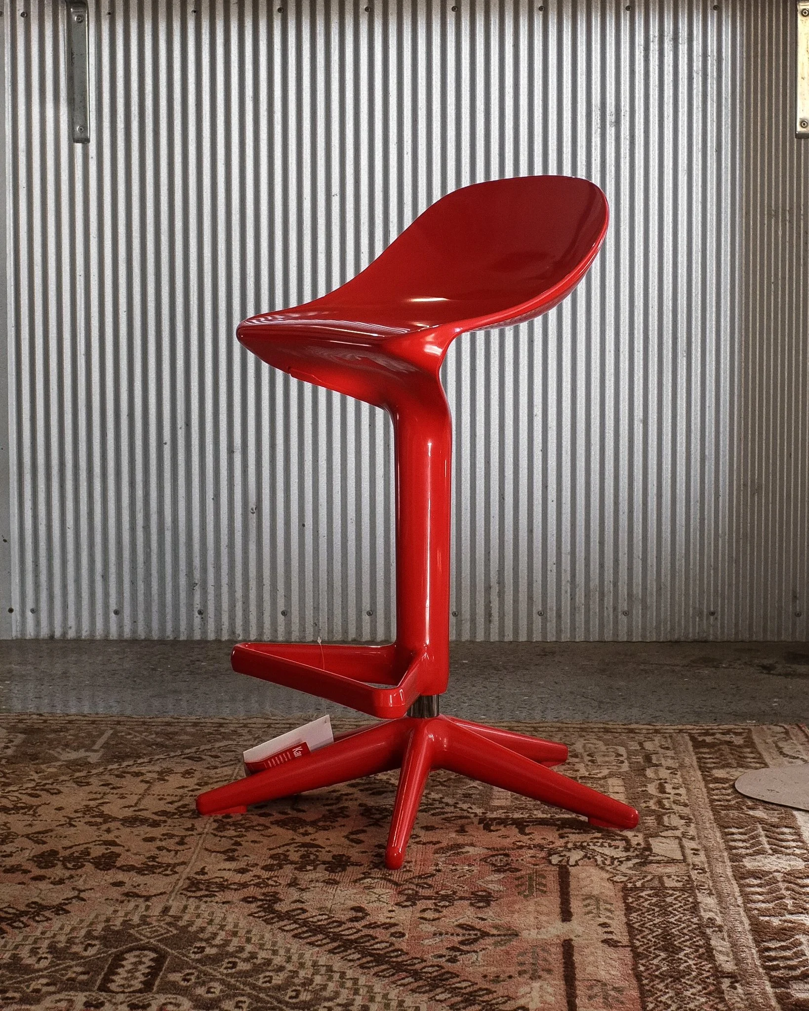 redspoonstool-4.jpg
