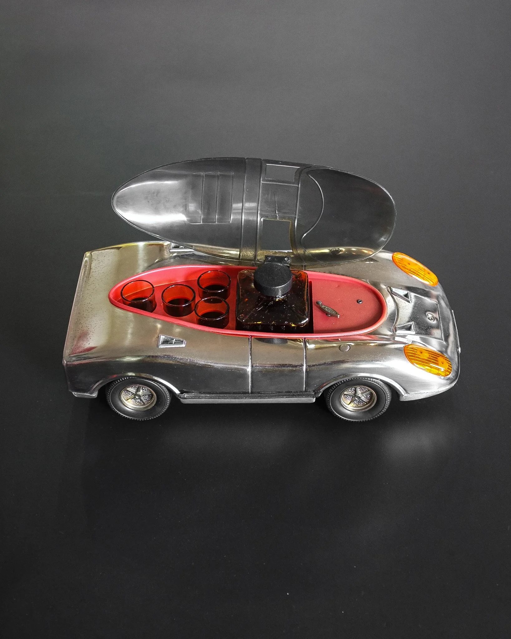 porsche617bar-2.jpg
