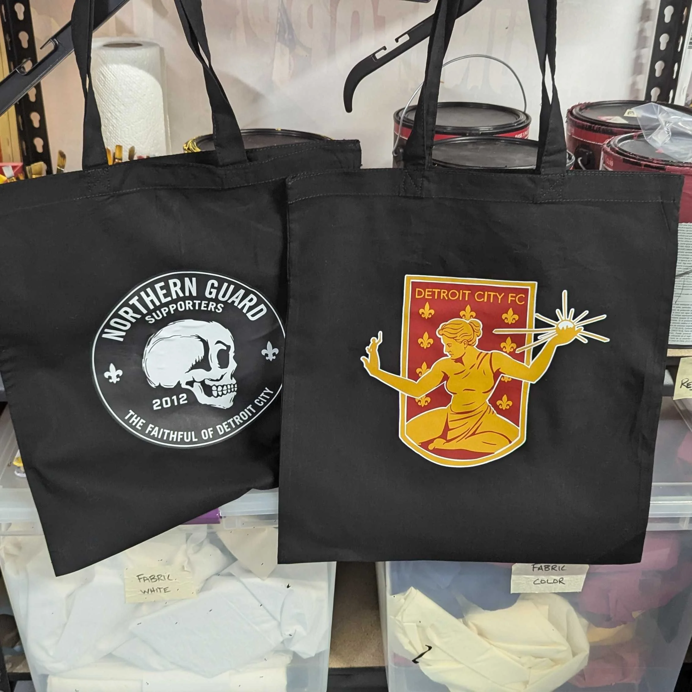 DCFC Women's Crest tote bag.jpg