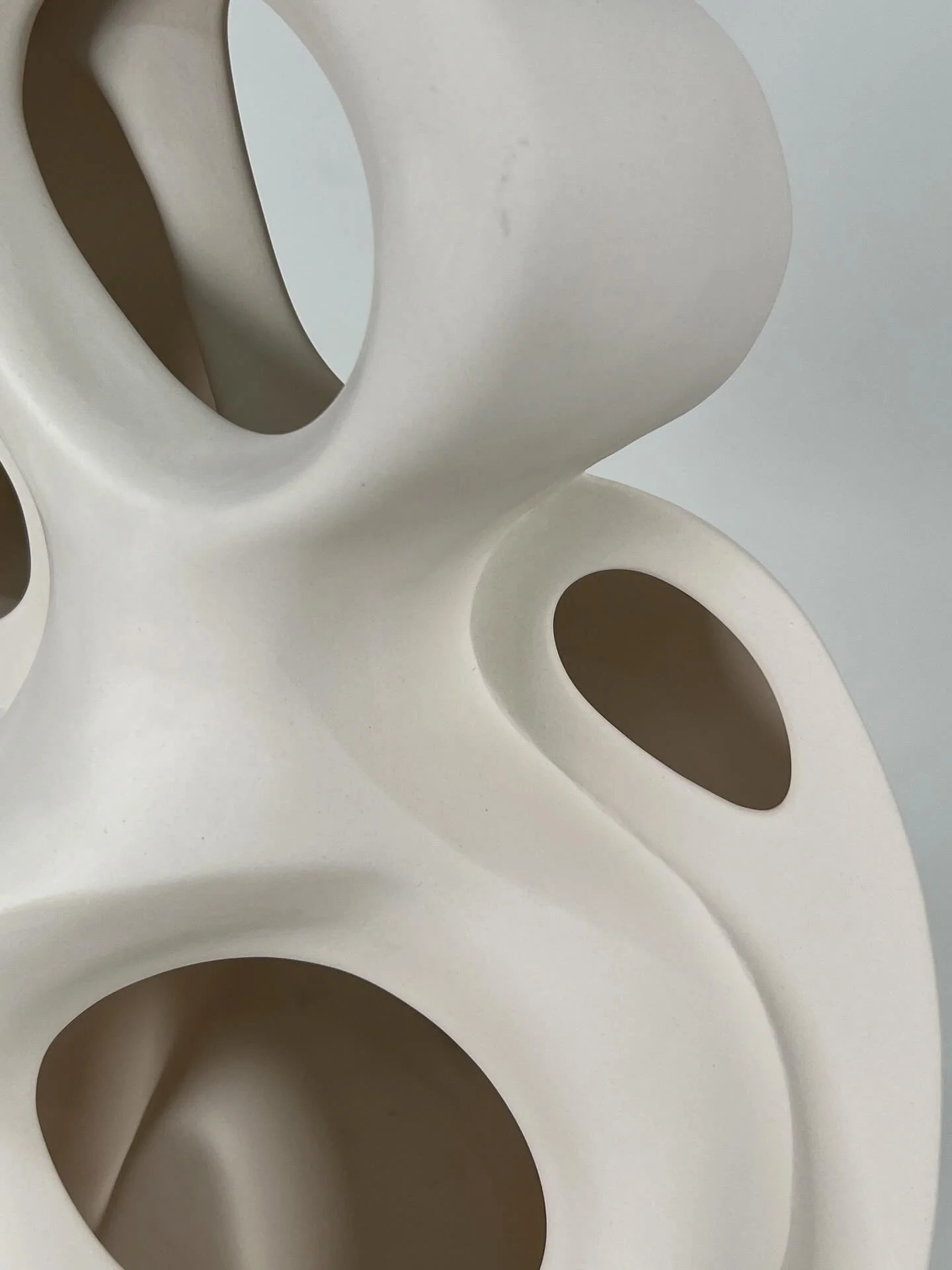 Was excited to deliver this commissioned piece at @mossarc earlier today. Thank you for consistently supporting local artists and promoting handmade goods!  #mylesgeyman #porcelain #mossarchitect