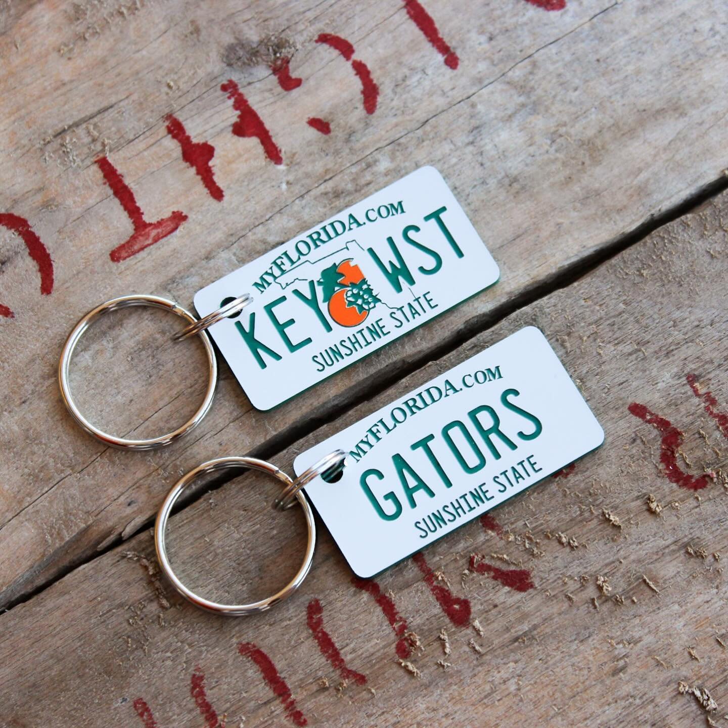 We are almost halfway there! 🇺🇸✨

We&rsquo;ve added 7 new US states and 1 territory to our license plate keychain collection, meaning that now we currently have 25 states/territories available on our Etsy shop 🤩

If you&rsquo;re looking to get the