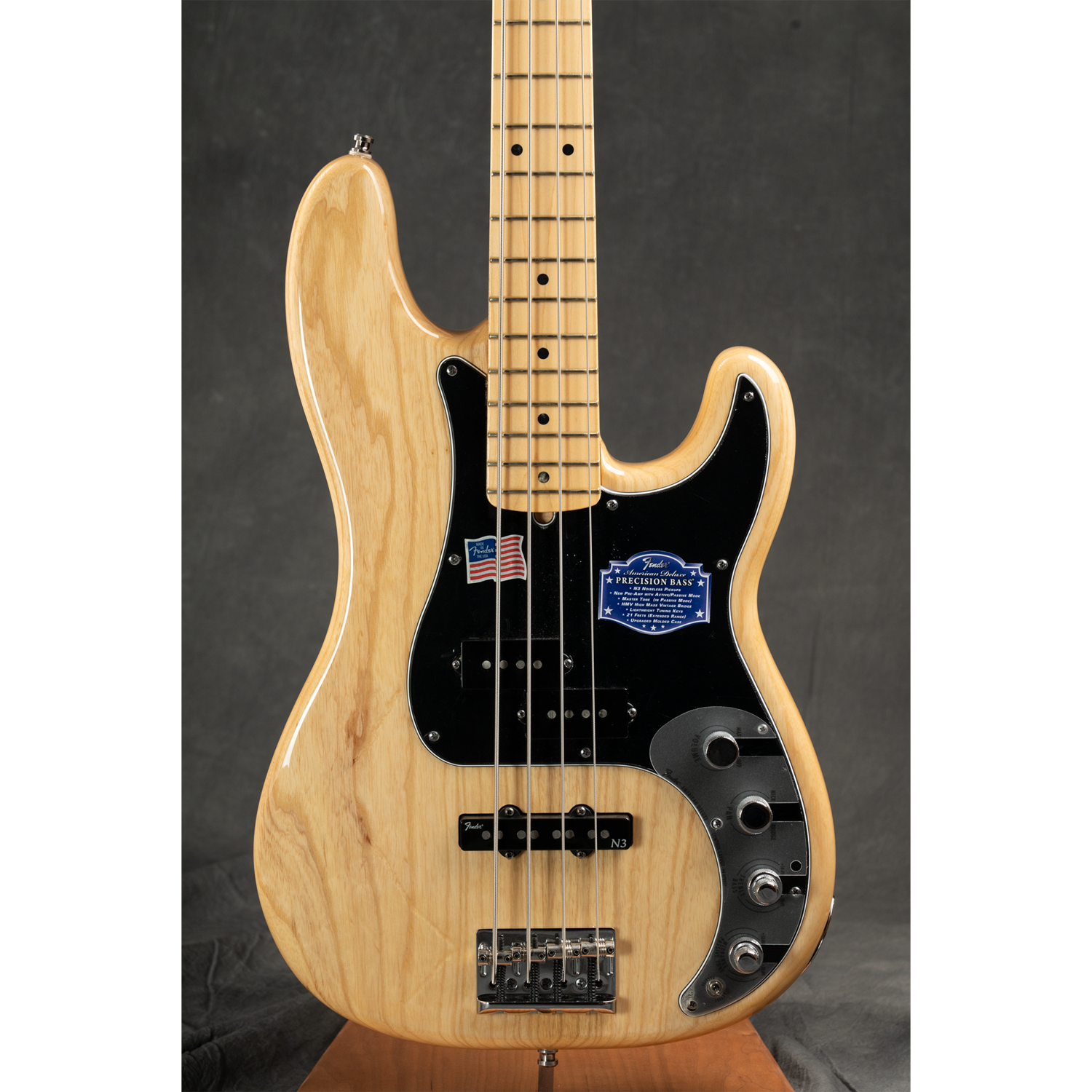 Station limit Affectionate 2011 FENDER 60TH ANNIVERSARY AMERICAN DELUXE PRECISION BASS — The  RareGuitarsofa / Hong kong