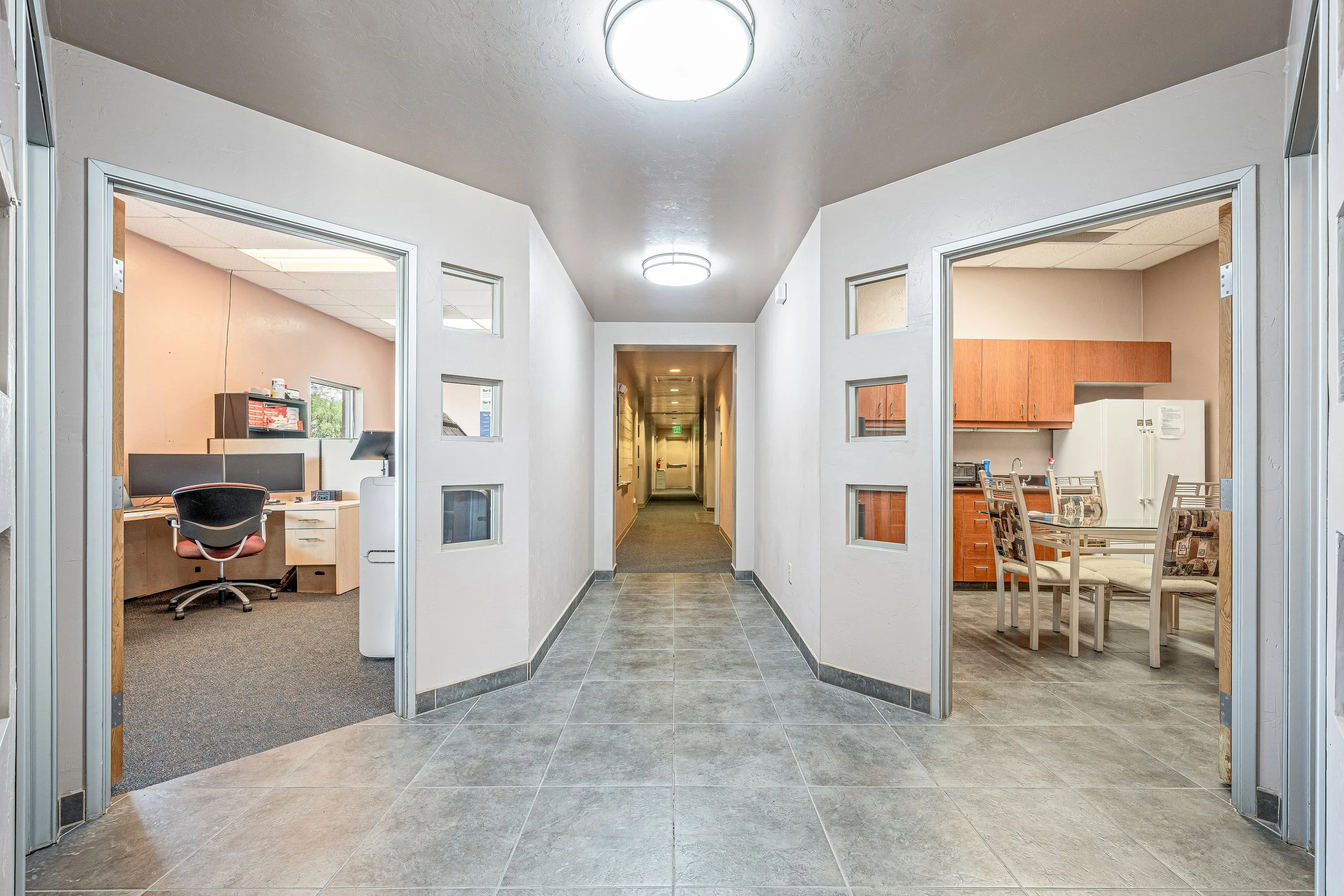 3-Hallway-to-officesnew.jpeg