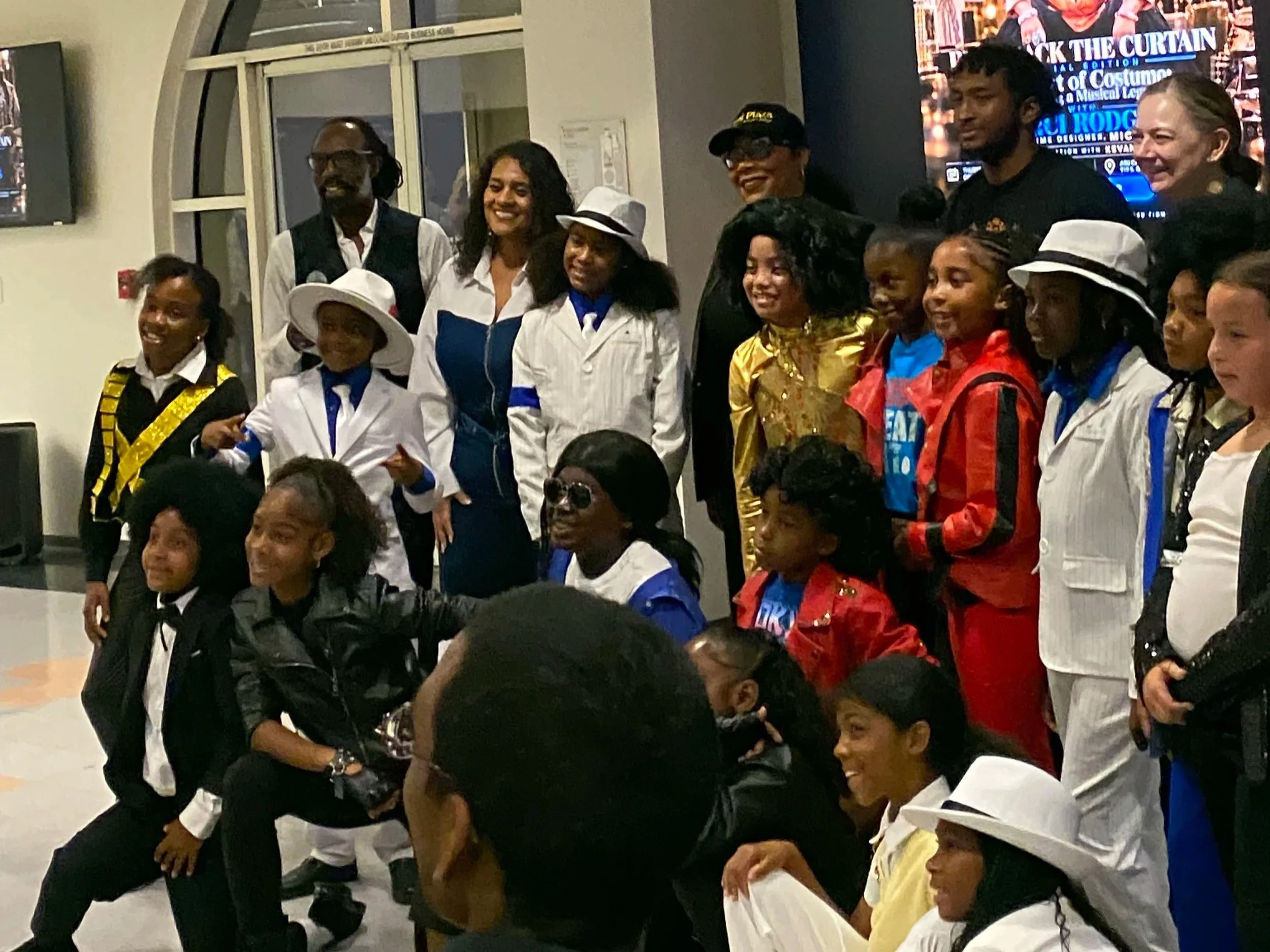 children dressed as Michael Jackson
