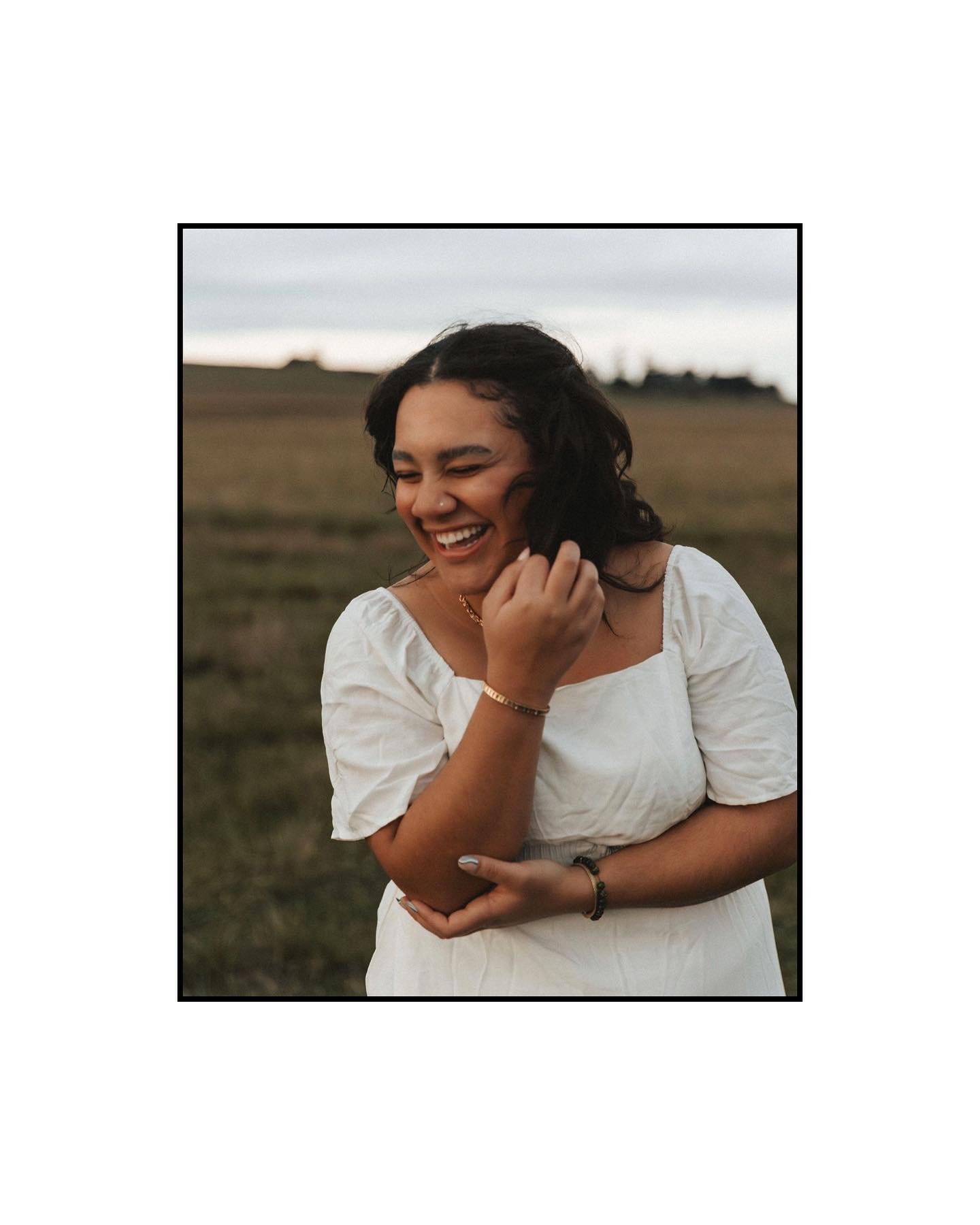 Moments before Mr. Darcy walked across the field to declare his love for us 🥰

-

Portraits. Portrait photographer. Portrait photography. Portrait session. Creative portraits. Washington photographer. Seattle photographer. Seattle portraits. Grad ph