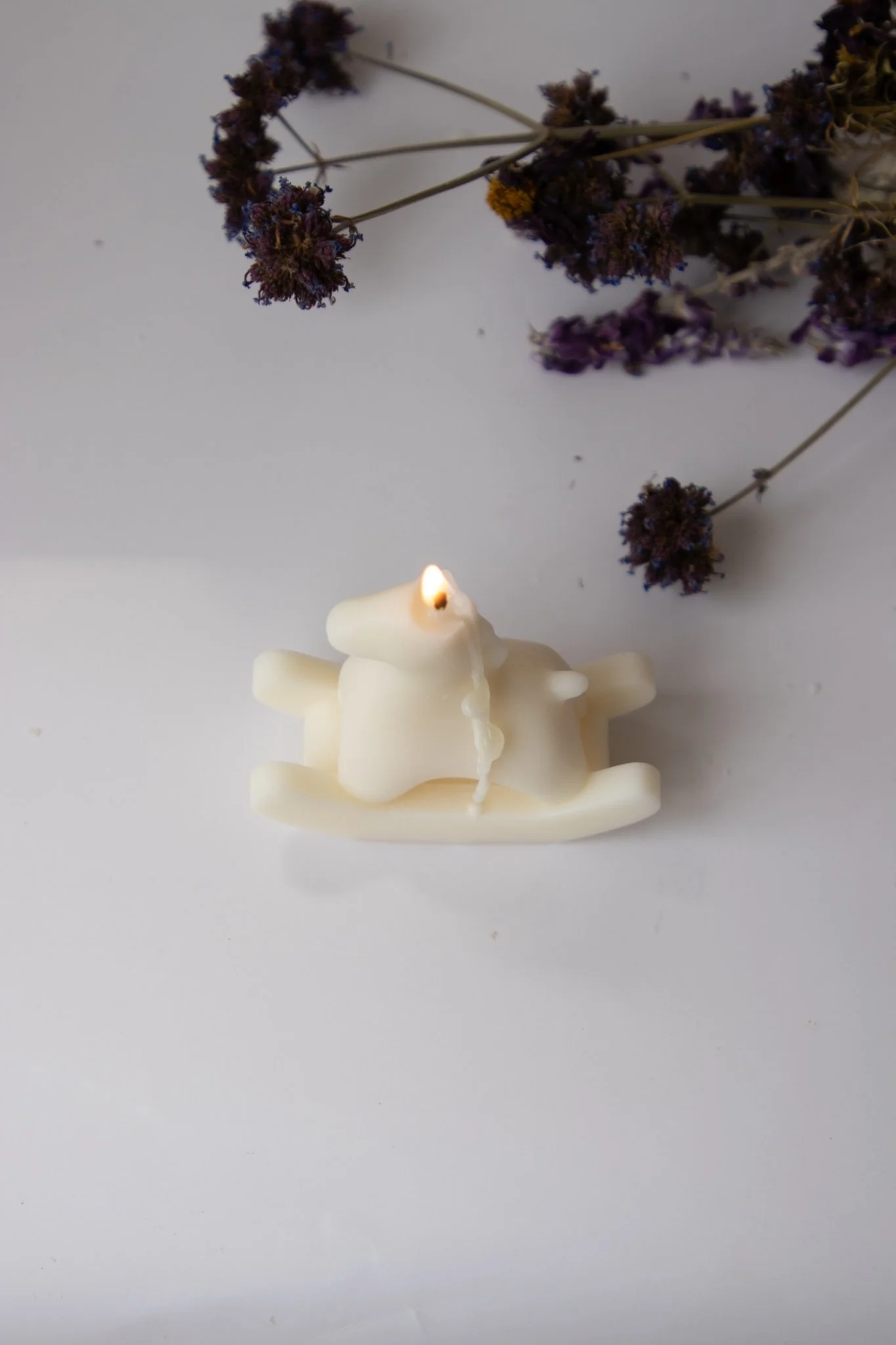 Rocking horse candle made in new zealand