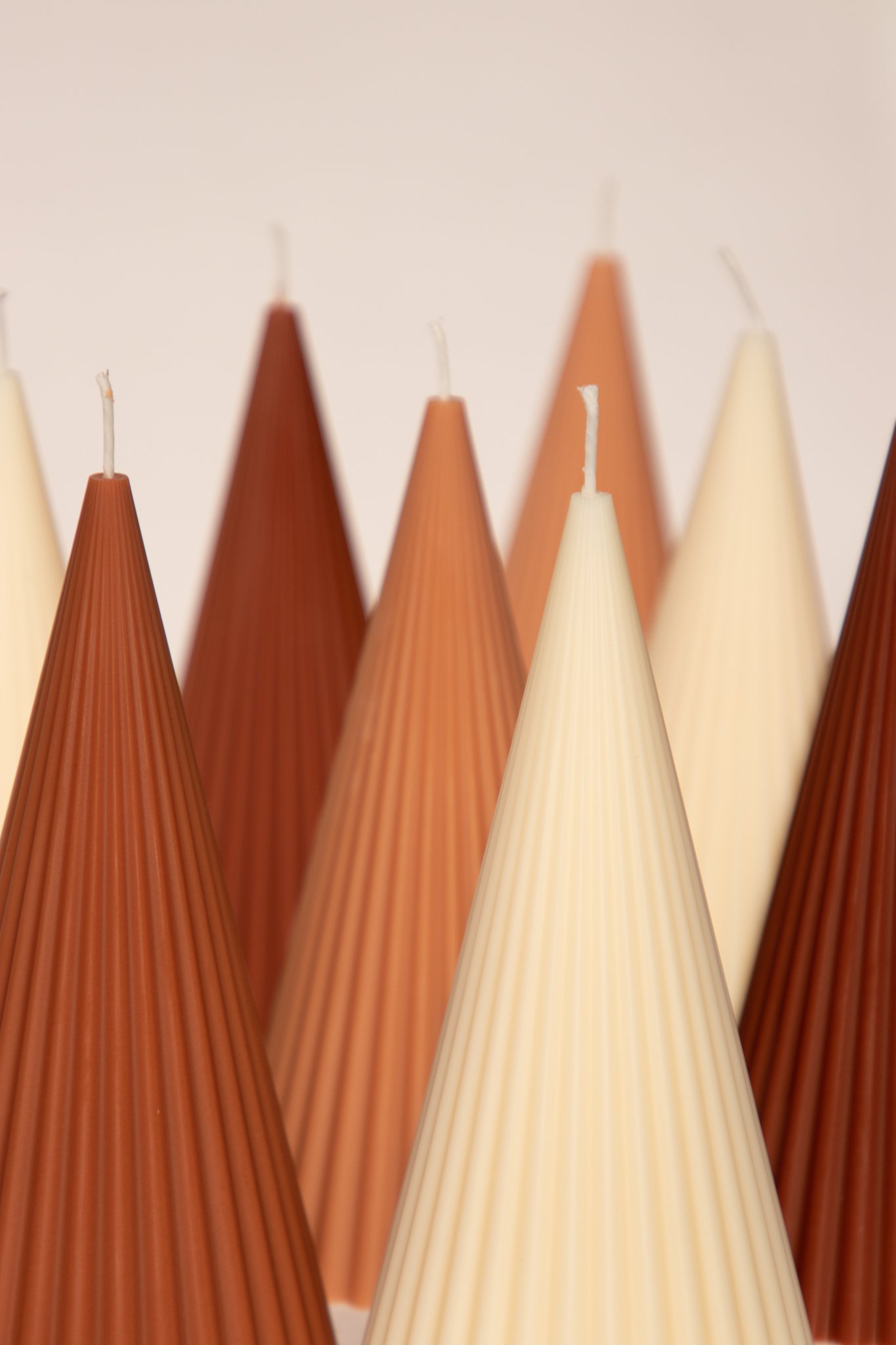 Modern sculptural candles by Em and Me, handmade in New Zealand.