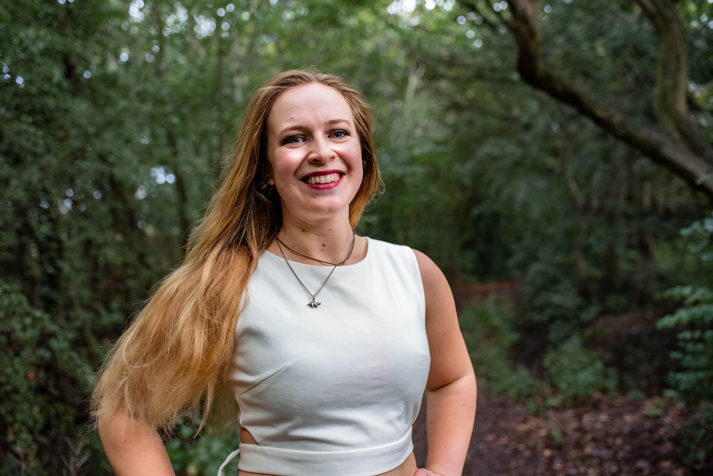 How to Position Yourself as an Expert Without Feeling Like You Have to Big Yourself Up