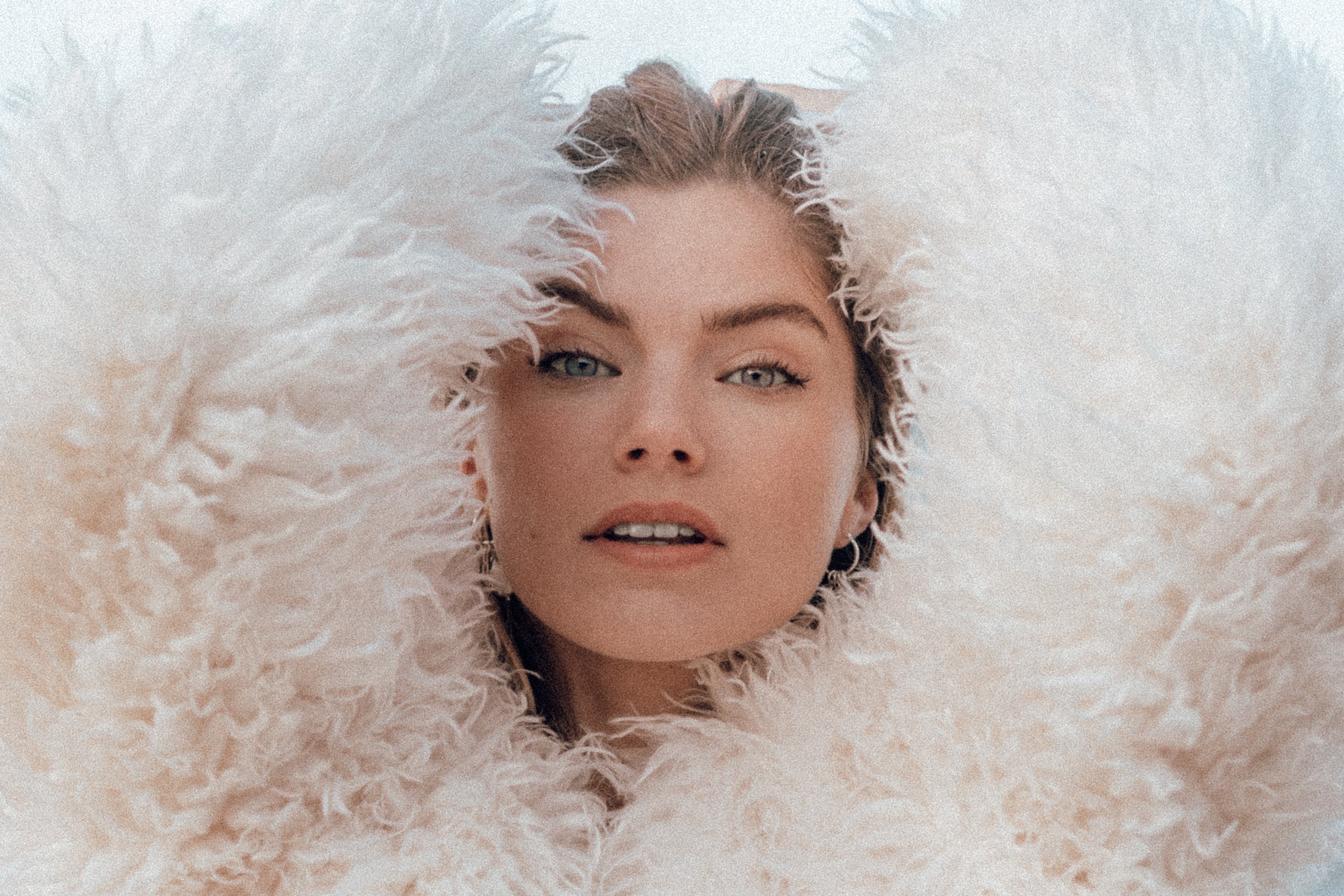 Francesca Morrell. Francesca Morrell Photography. Francesca Morrell Photographer. UK Photography. UK Photographer. UK Fashion Photography. UK Fashion Photographer. Fashion Photographer. Lifestyle Photographer. UK Lifestyle Photography. UK Lifestyle P