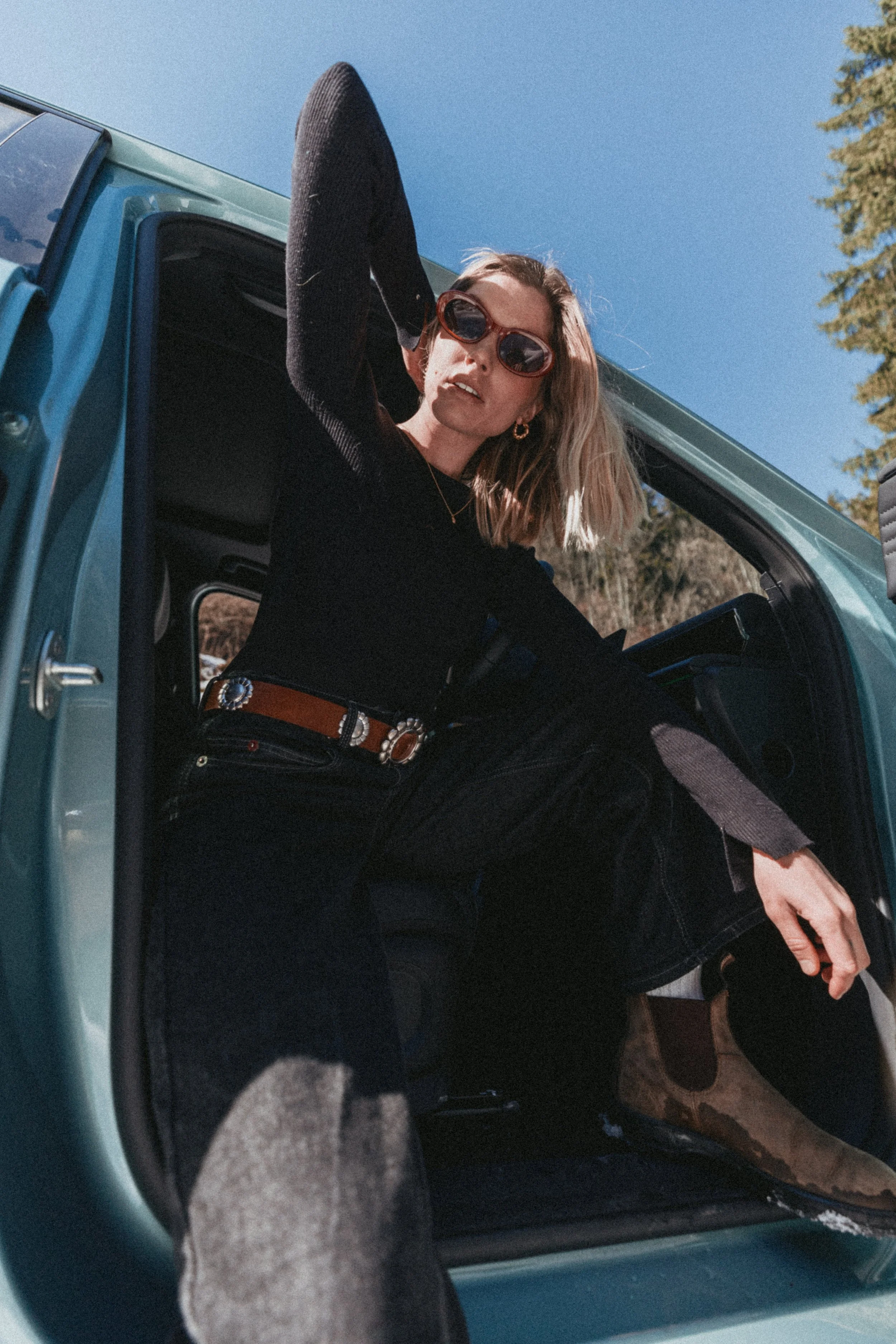 Snowboarder. Columbia. Poc. Oakley. Skiing. Snow. Snowing. Ski Season. Ski Resort. Fashion. Fashion Photography. Fashion Photographer. Product Photography. Product Photographer. Lifestyle Photography. Lifestyle Photographer. Lifestyle. Mountains. Sno