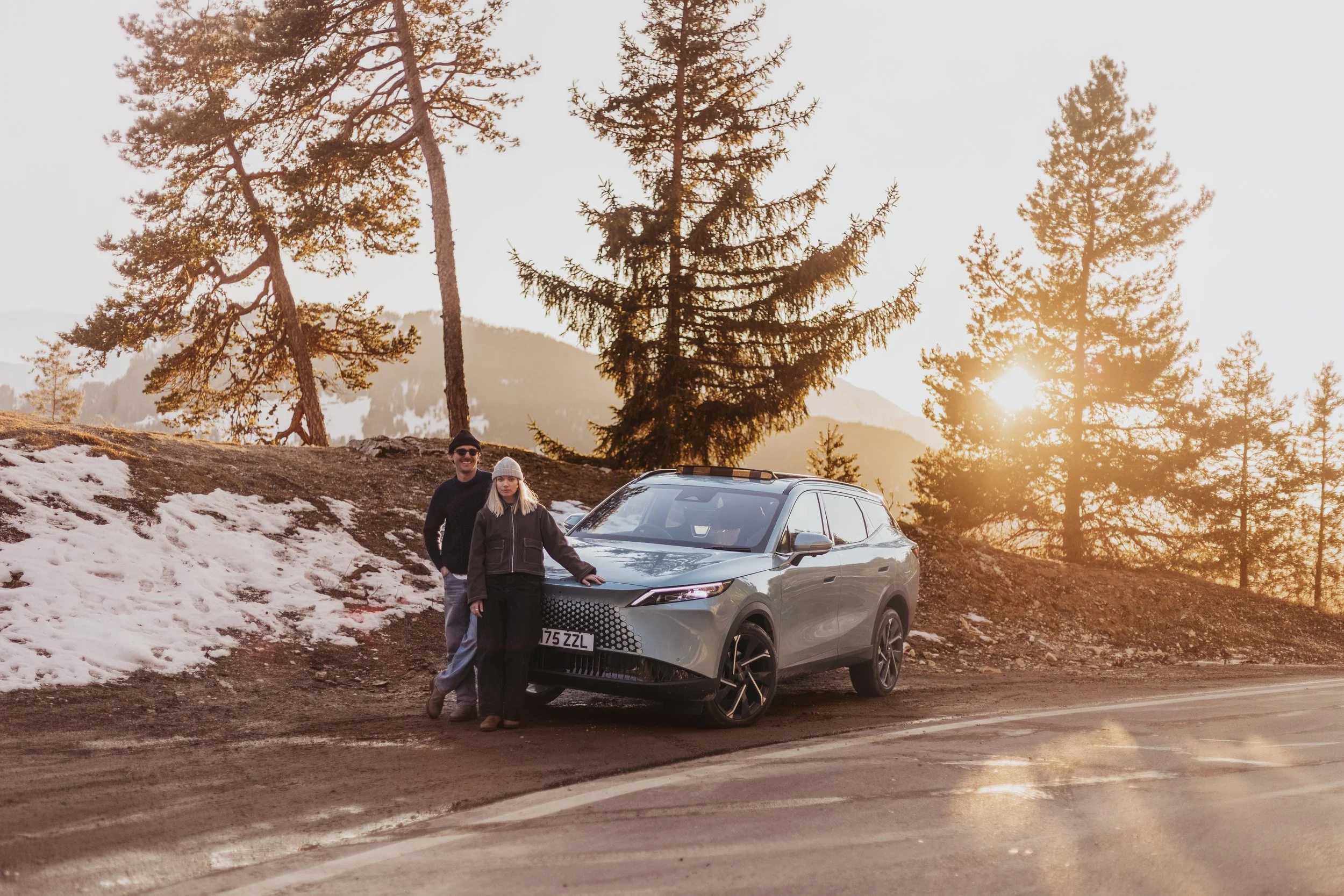 Snowboarder. Columbia. Poc. Oakley. Skiing. Snow. Snowing. Ski Season. Ski Resort. Fashion. Fashion Photography. Fashion Photographer. Product Photography. Product Photographer. Lifestyle Photography. Lifestyle Photographer. Lifestyle. Mountains. Sno