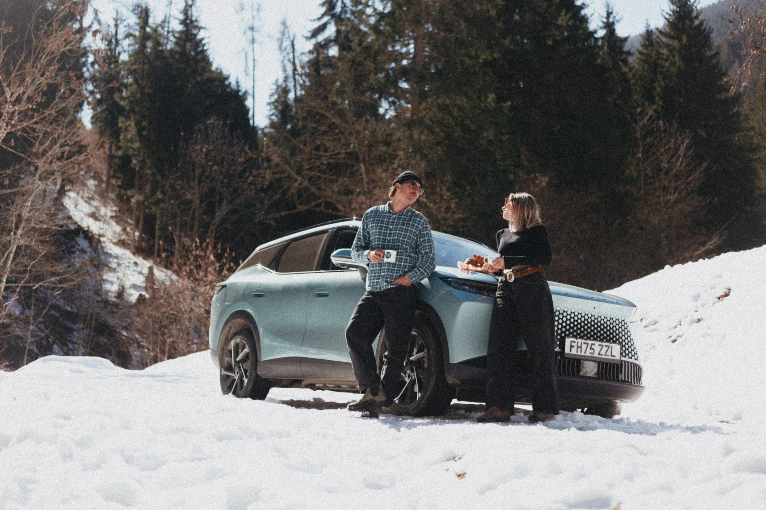 Snowboarder. Columbia. Poc. Oakley. Skiing. Snow. Snowing. Ski Season. Ski Resort. Fashion. Fashion Photography. Fashion Photographer. Product Photography. Product Photographer. Lifestyle Photography. Lifestyle Photographer. Lifestyle. Mountains. Sno