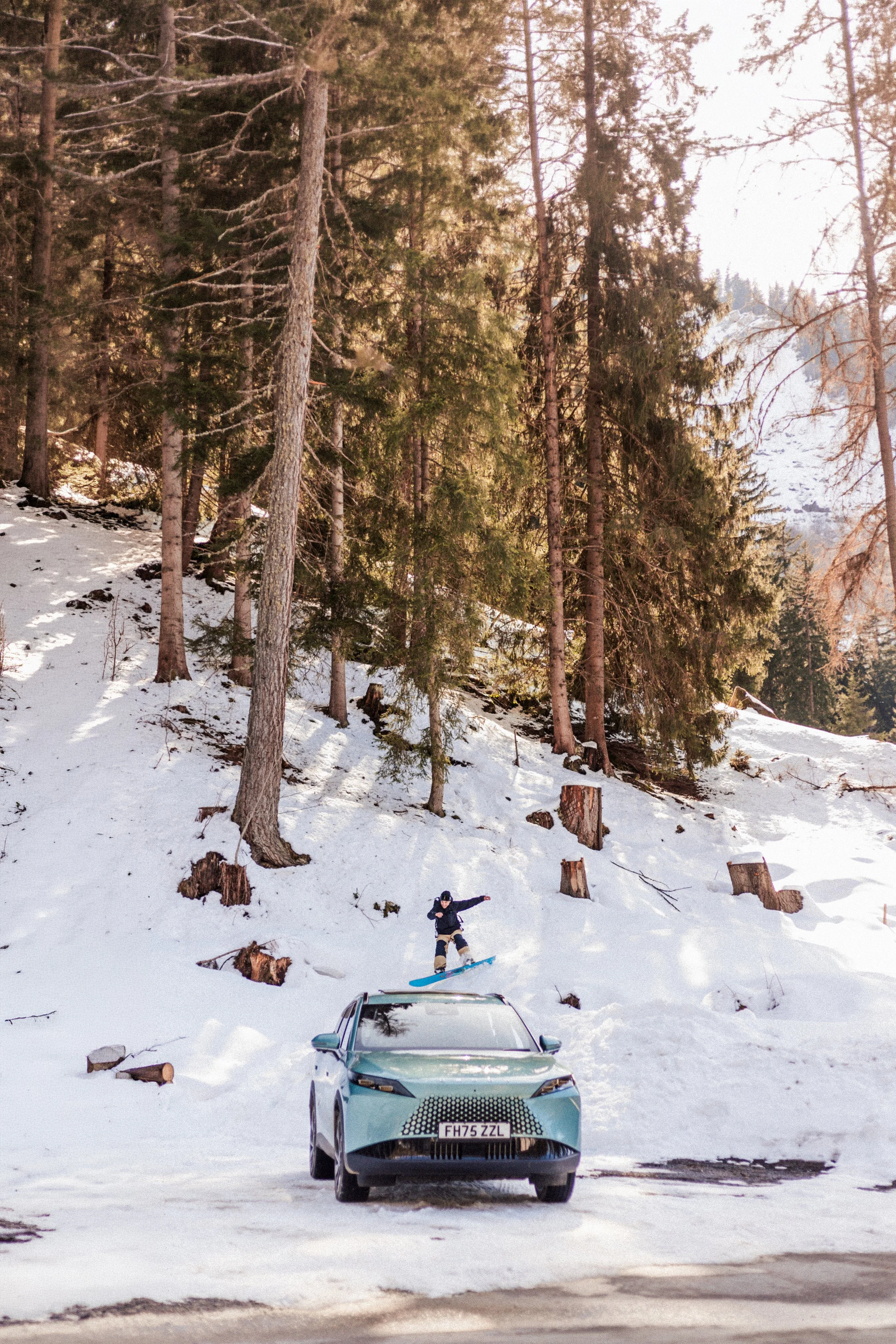 Snowboarder. Columbia. Poc. Oakley. Skiing. Snow. Snowing. Ski Season. Ski Resort. Fashion. Fashion Photography. Fashion Photographer. Product Photography. Product Photographer. Lifestyle Photography. Lifestyle Photographer. Lifestyle. Mountains. Sno