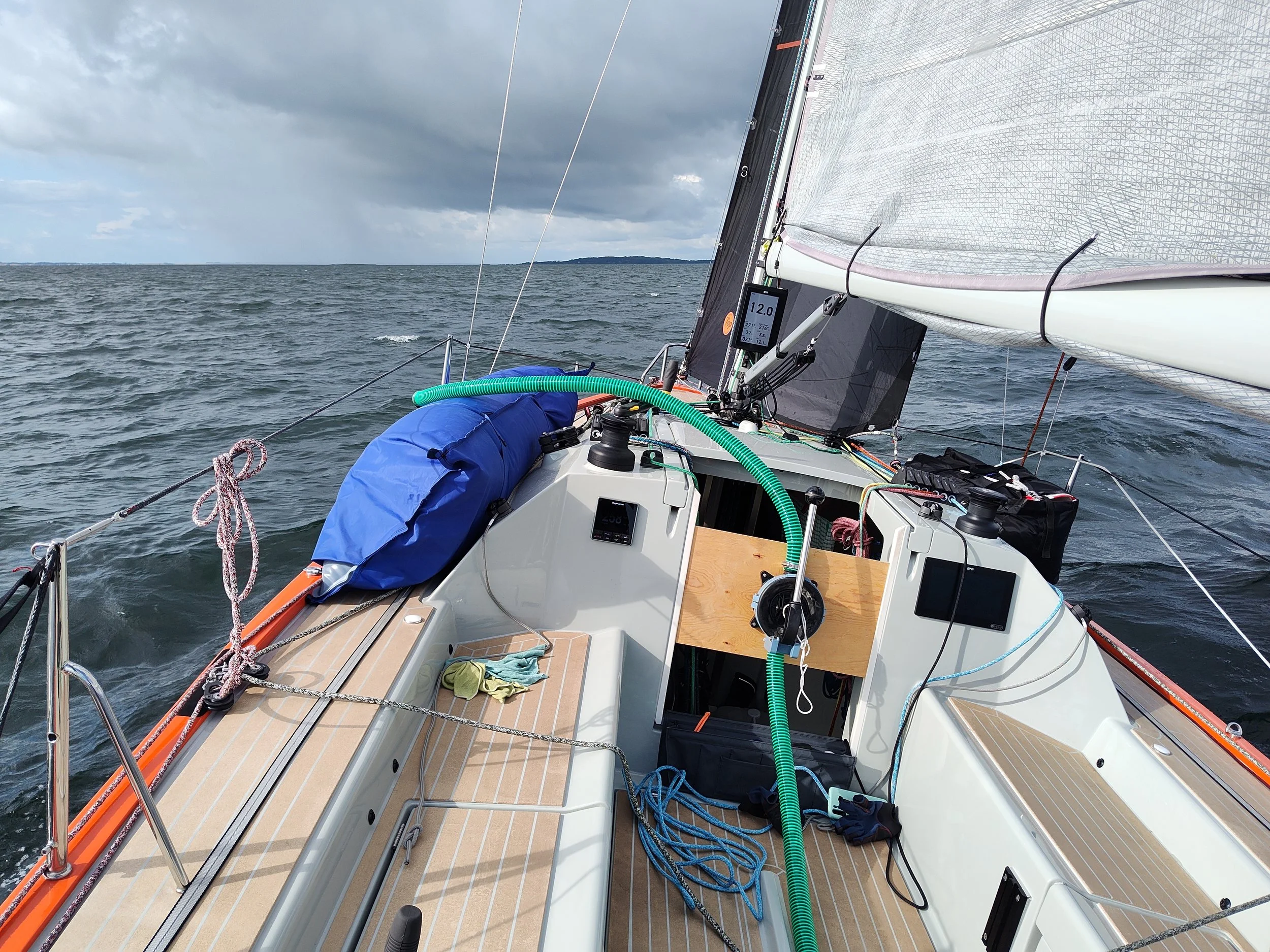 Testballon auf der Kante: 200lt Wasser