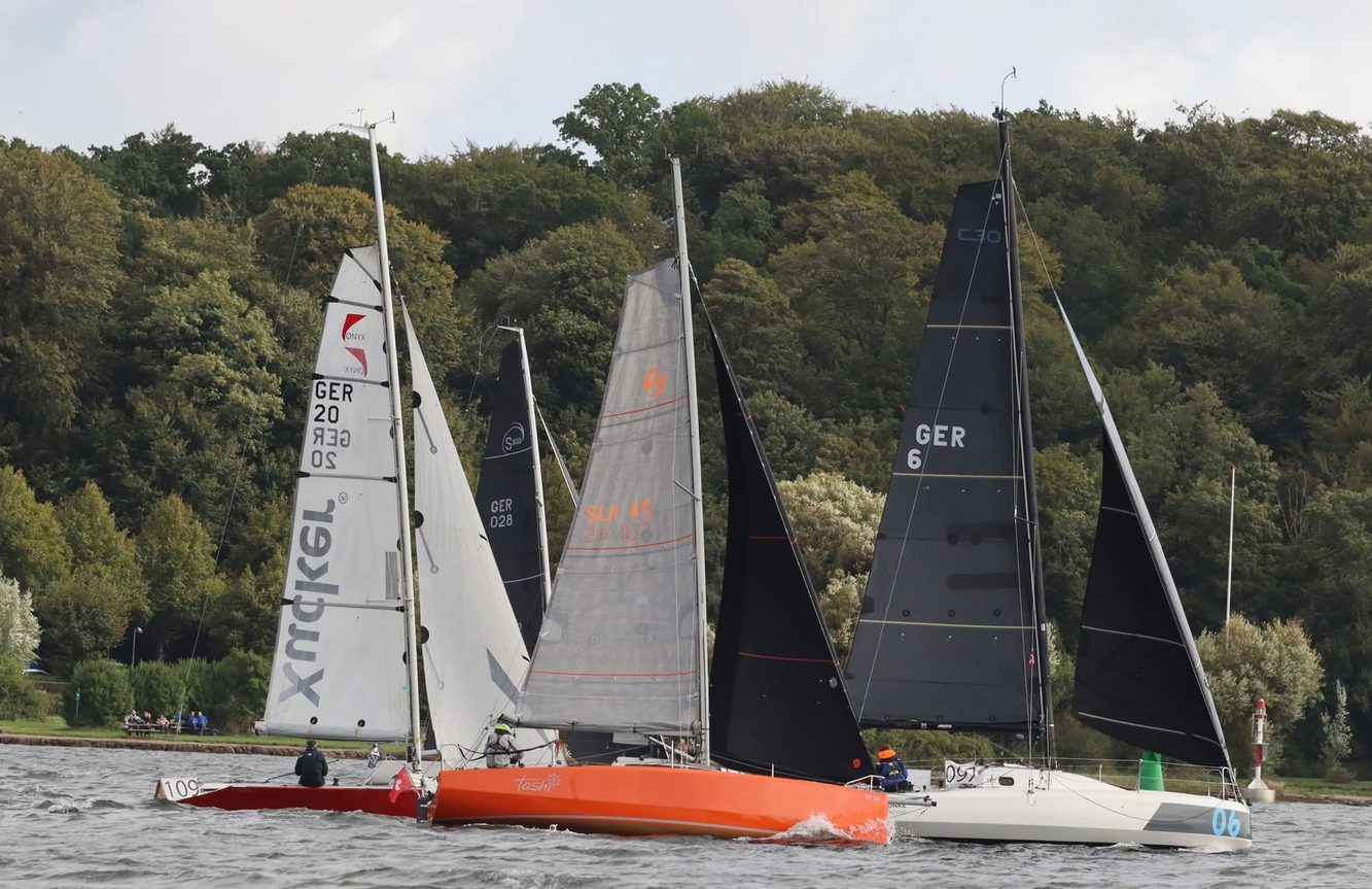Hinten eine Onyx sowie die neue Sunfast 30OD