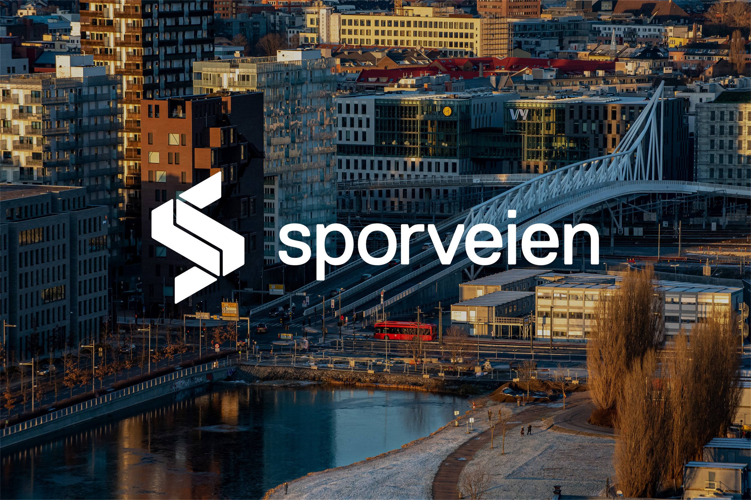 Sporveien logo over a picture of Oslo with a red bus in the foreground