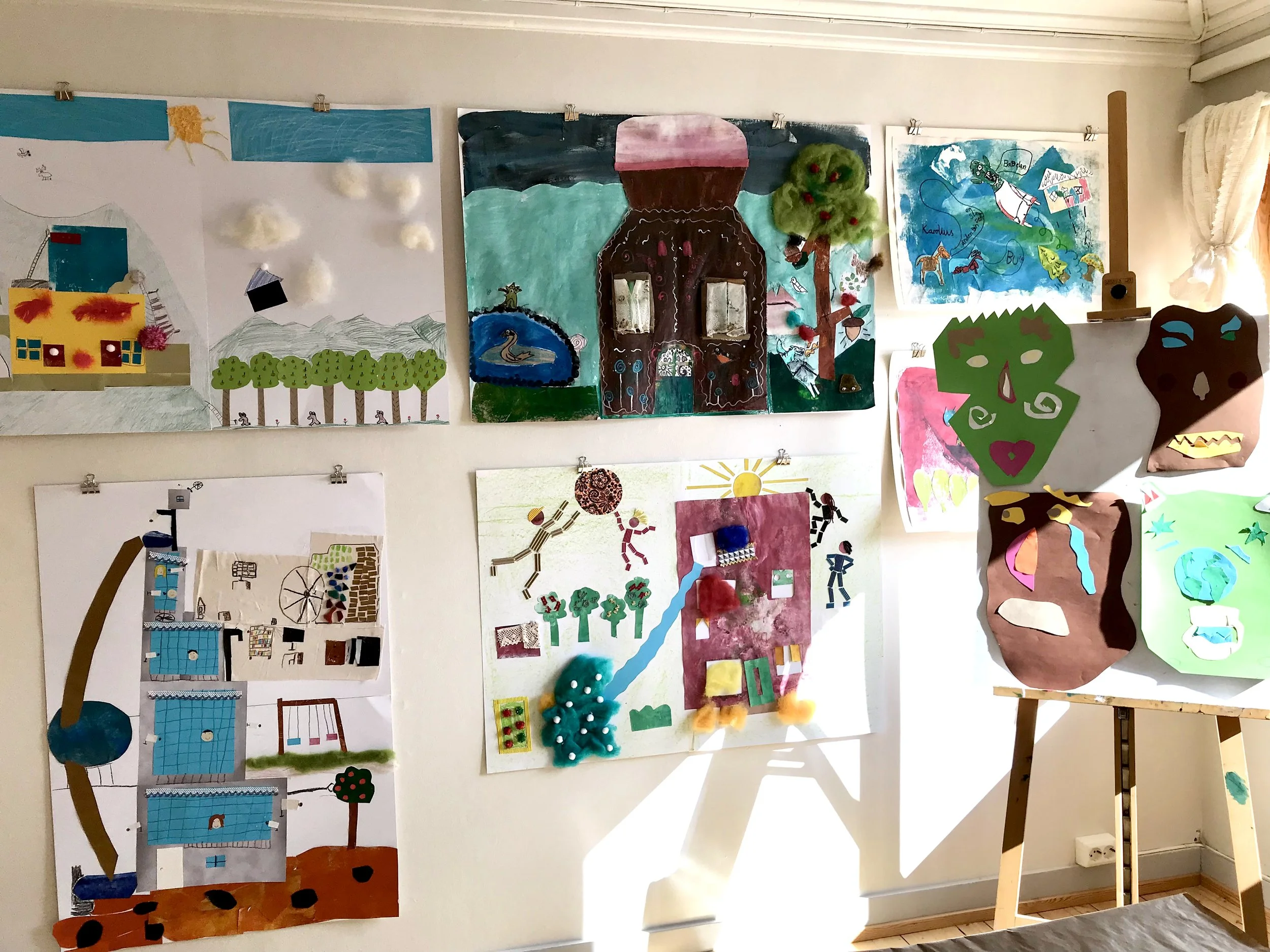 Ny runde med kunstkarusell for barn med vaksen!