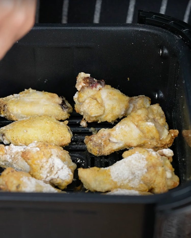 Air Fryer Firecracker Chicken Wings — Kelvin's Kitchen