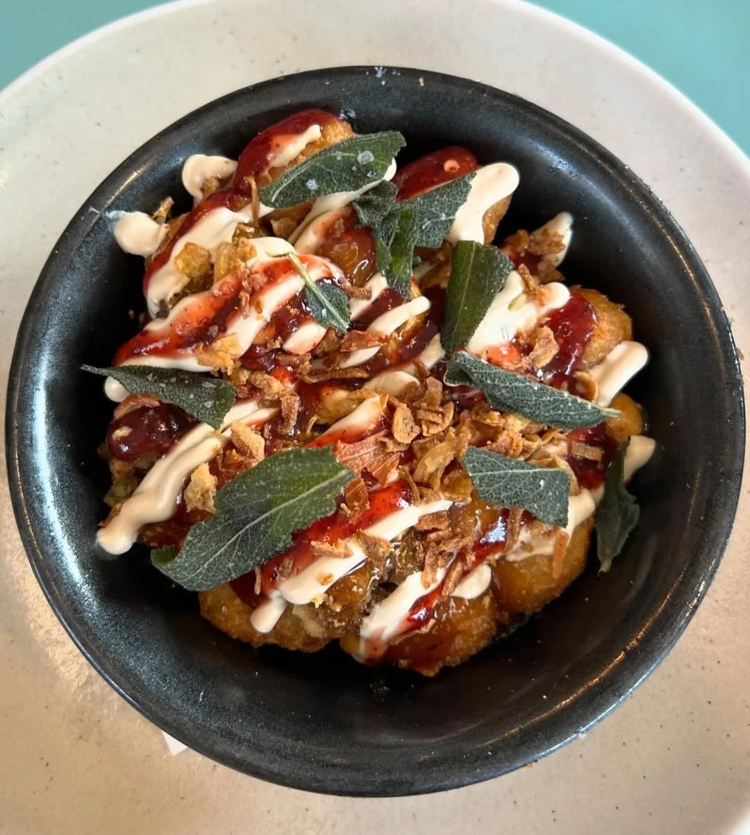 When the Boxing Day Tots look THIS good, how are we meant to think about anything else? 😭💚 

📸- @frankies_freedomforever