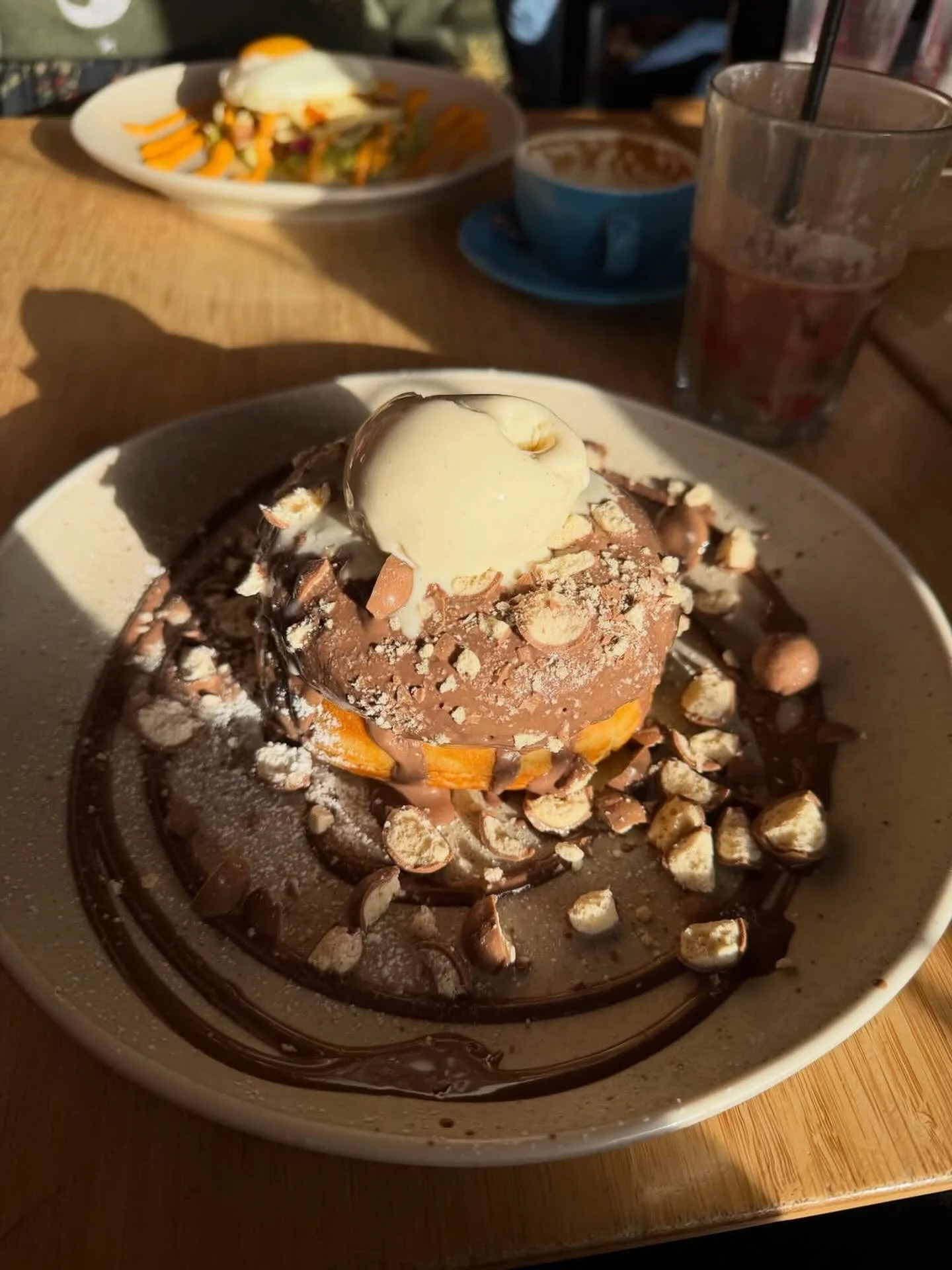 Our Malteser pancakes are living proof that January can still be sweet ✨ 

📸- @chloerrobbins