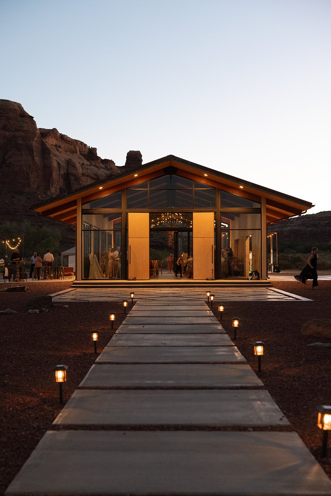 Devynne Jake Red Earth Venue fall wedding-630.jpg