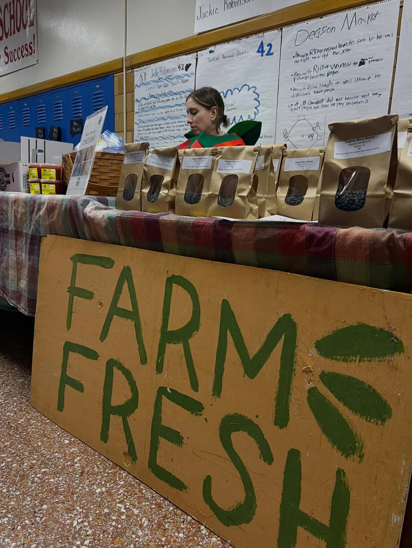 We had so much fun fun creating a mini farmers market experience at Windsor Elementary last night for their Math &amp; Literacy Family night! We were able to give away over 50 Sweet Potato Taco meal kits through our Farm to Table for All fund! Thanks