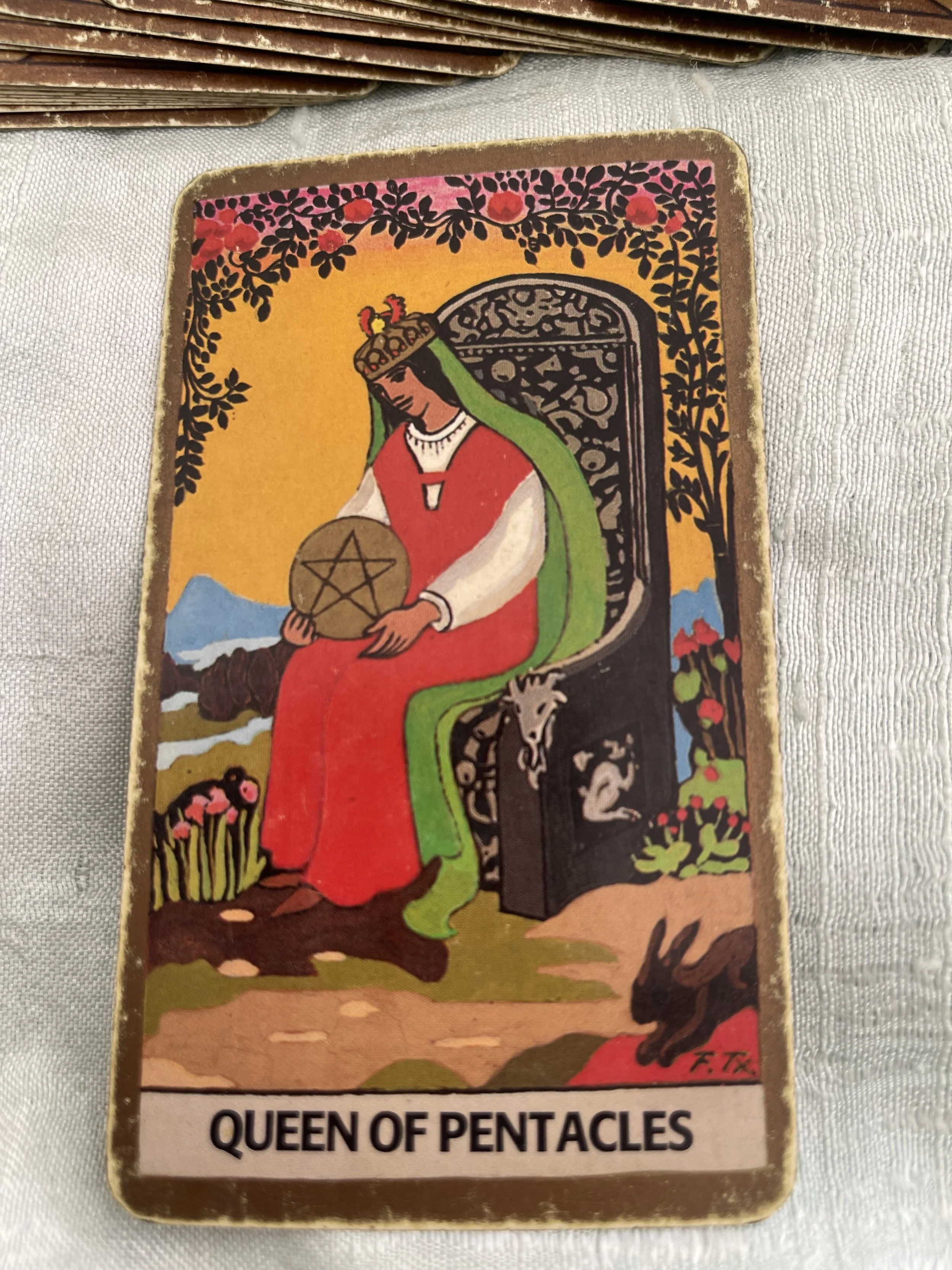 the queen of pentacles tarot card