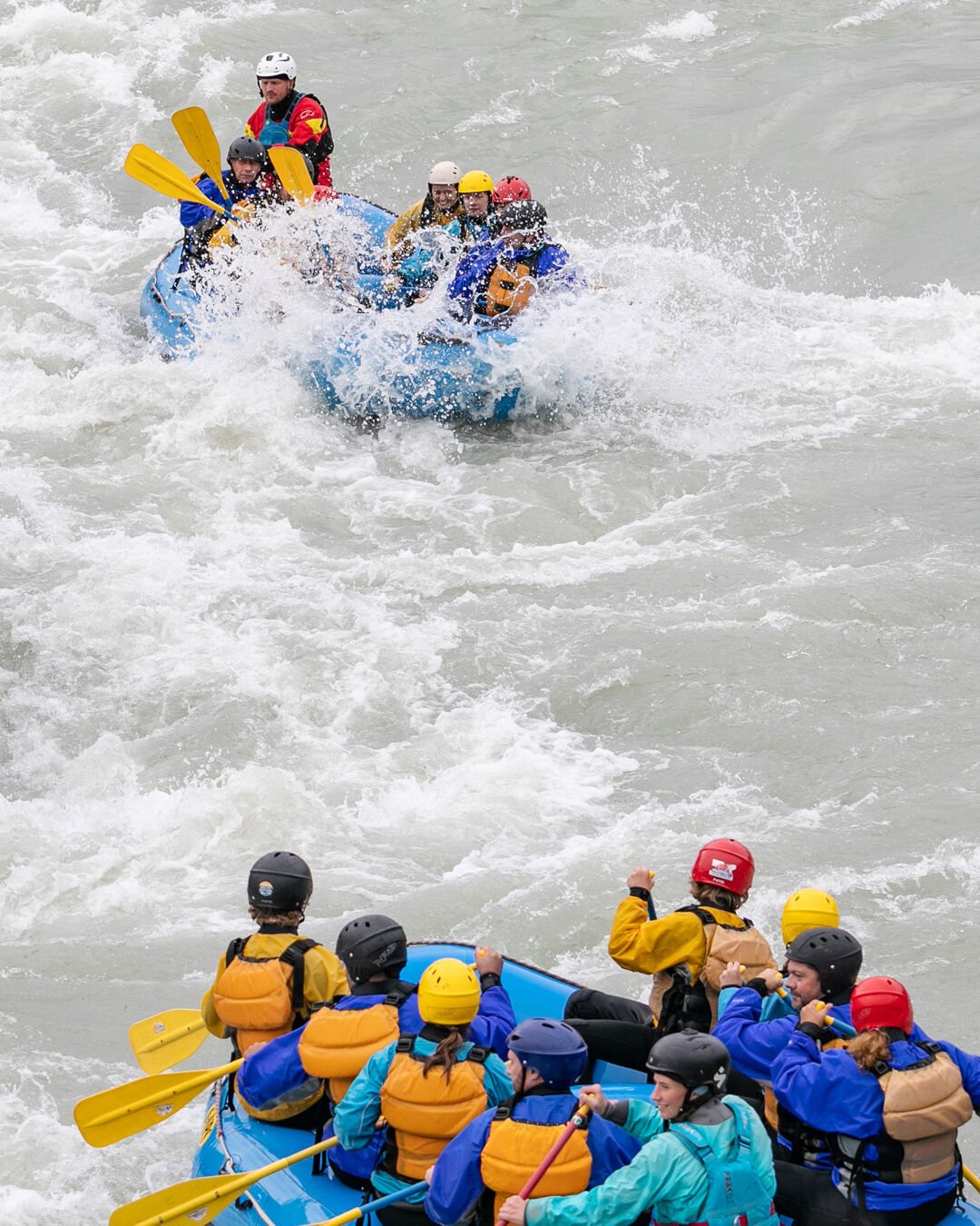 Ready for an adventure that keeps on giving? 🌊 Spend your day riding the wild waves of Hv&iacute;t&aacute; with Arctic Rafting. And guess what? The fun doesn't stop at the river. Wrap your adventure with a cozy sauna and hot tub session. Perfect day