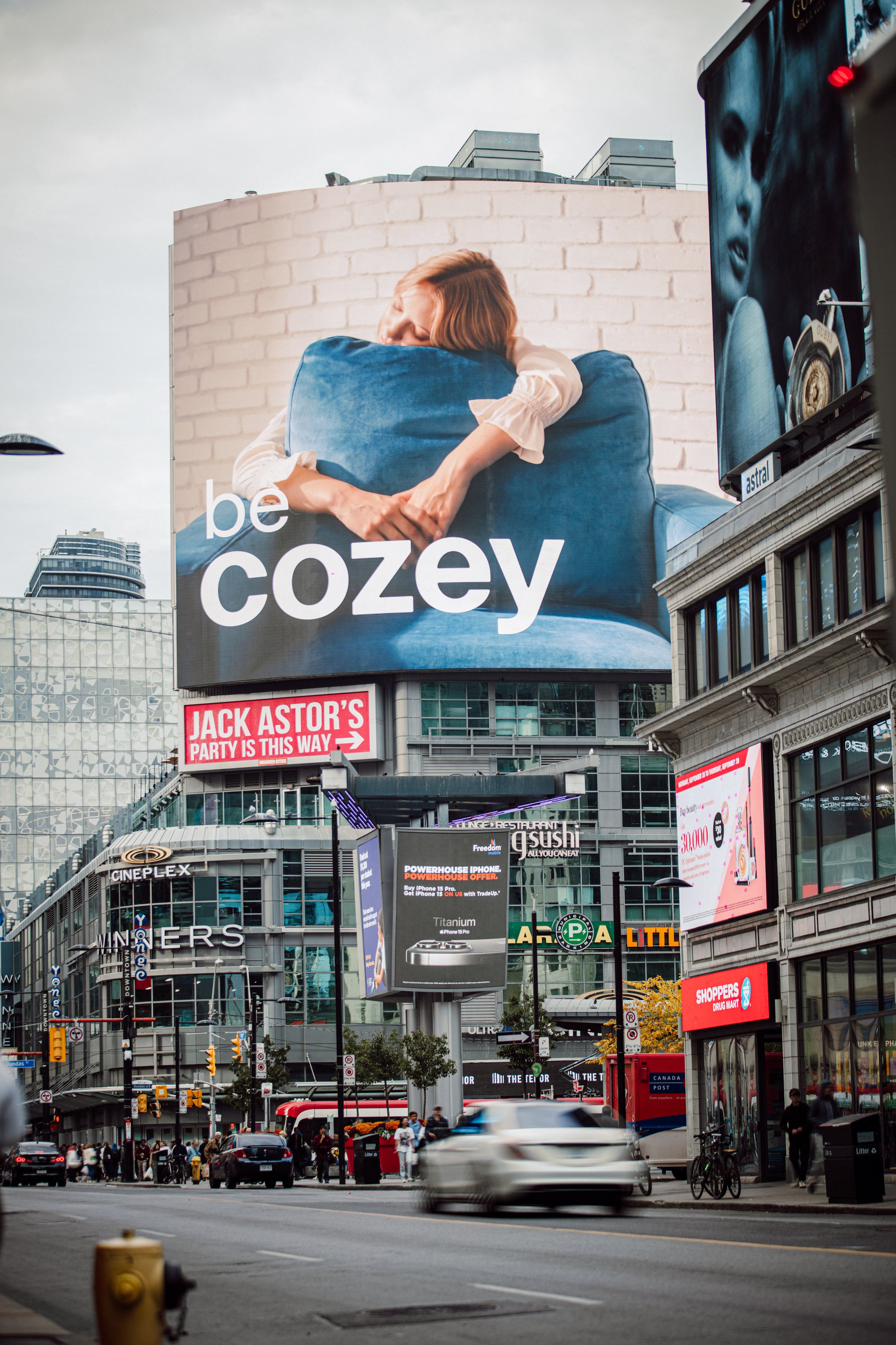 Cozey_BillboardV2-23.jpg