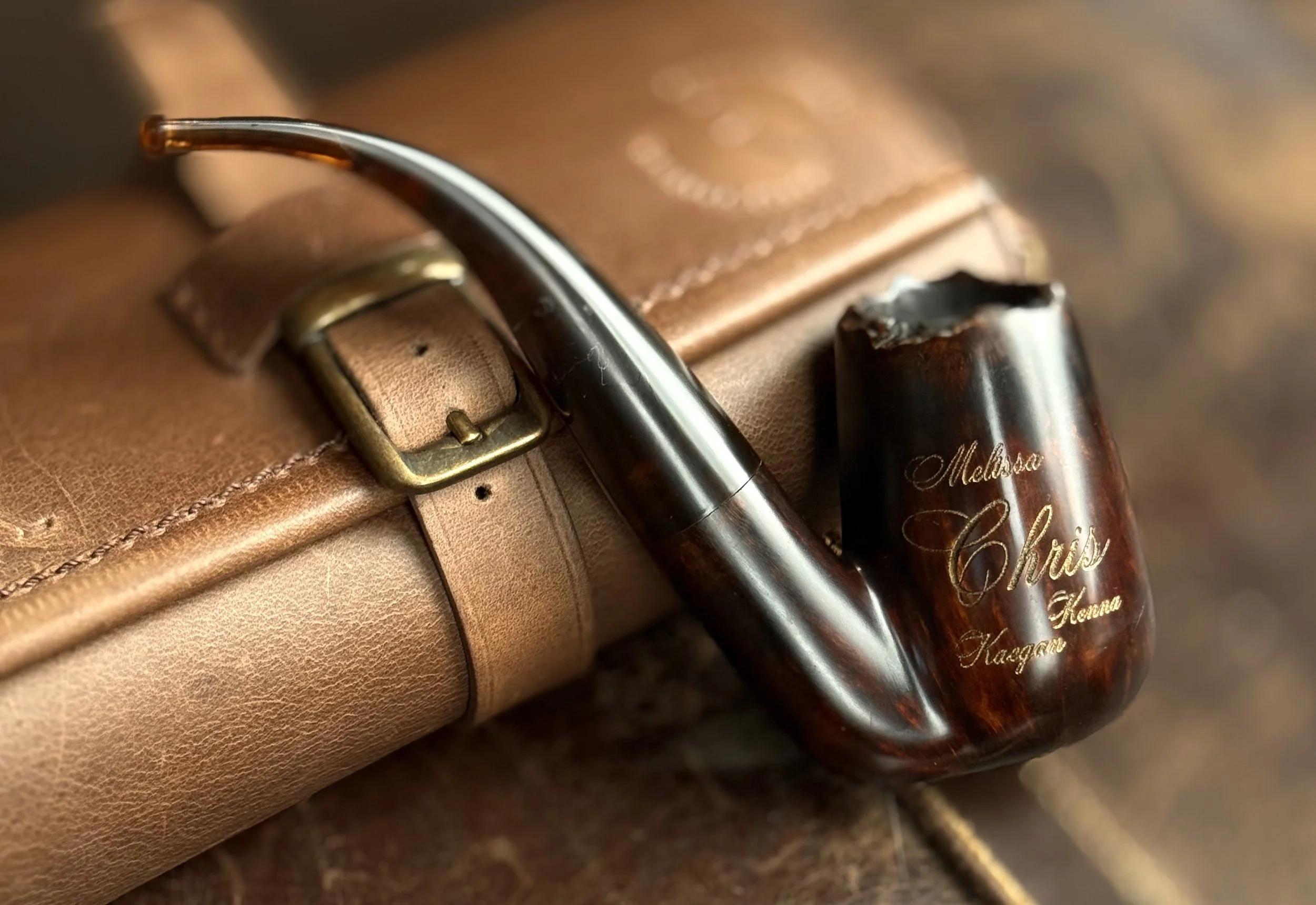 Custom handmade luxury tobacco pipes 
