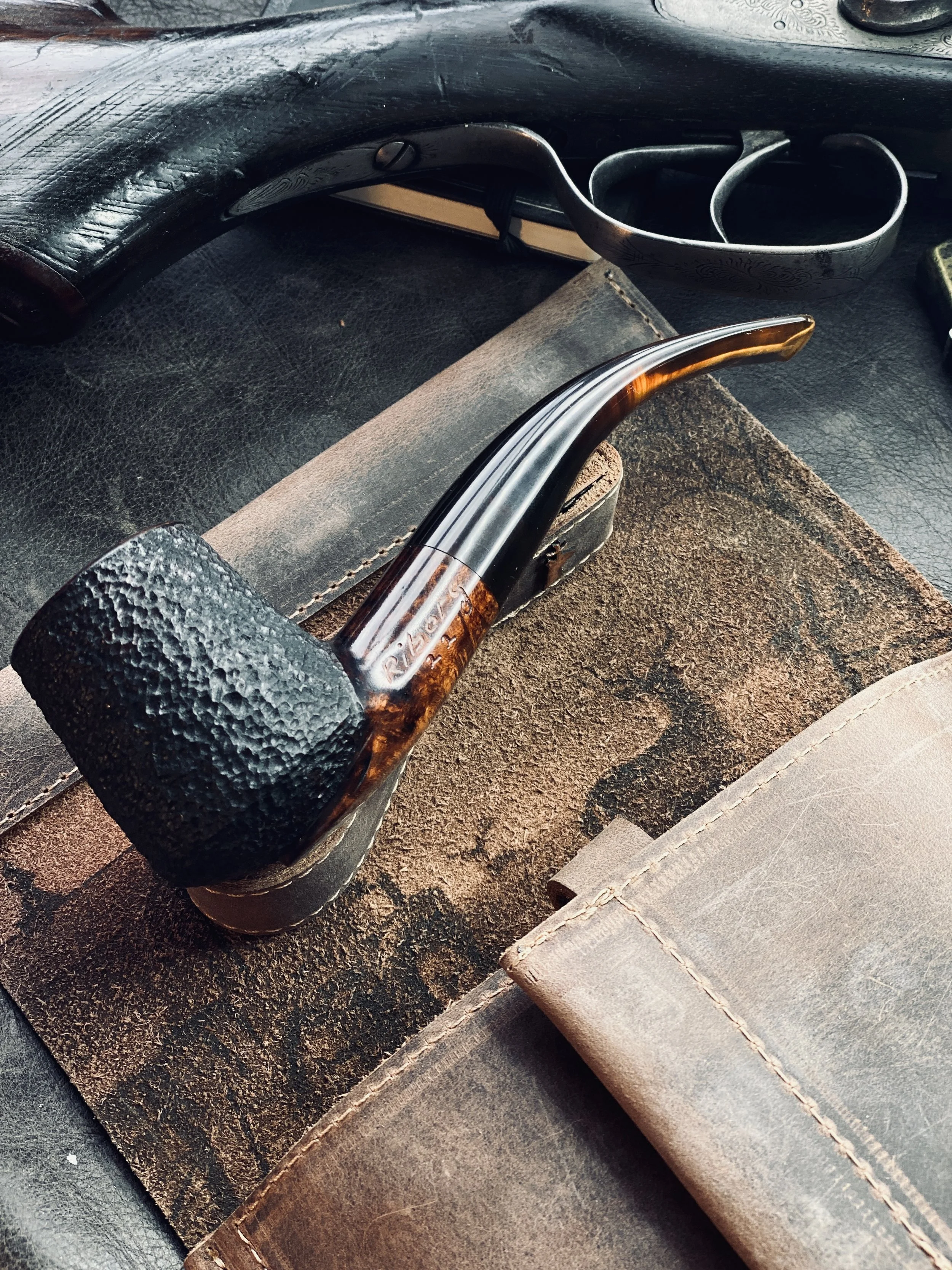 Handcrafted Artisan Luxury Tobacco Pipes for Sale | Unique Smoking Accessories. Explore our exquisite collection of handmade artisan luxury tobacco pipes. Elevate your smoking experience with our unique and beautifully crafted pipes. Discover the per
