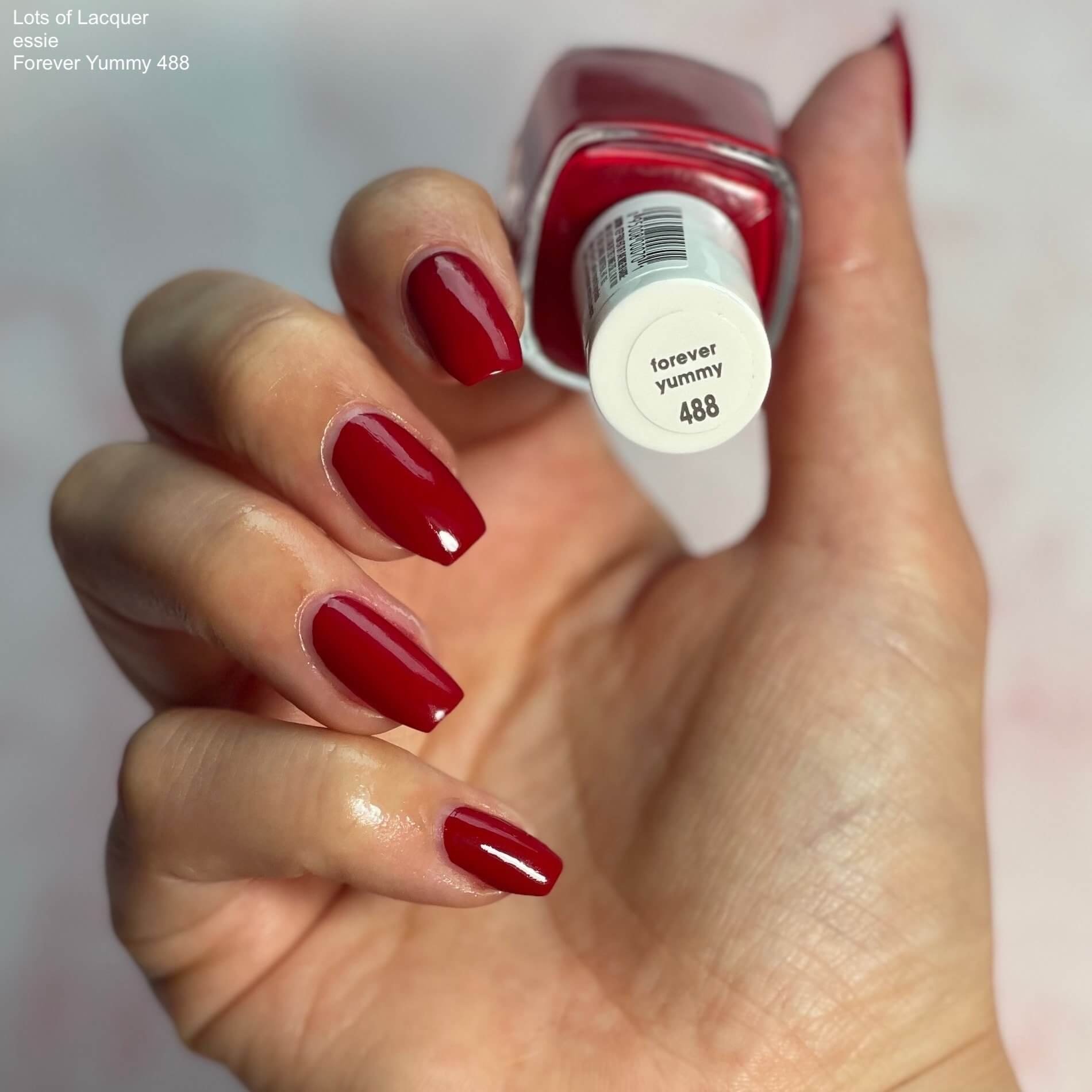 Necessities Blæse Følge efter essie Red Nail Polish — Lots of Lacquer
