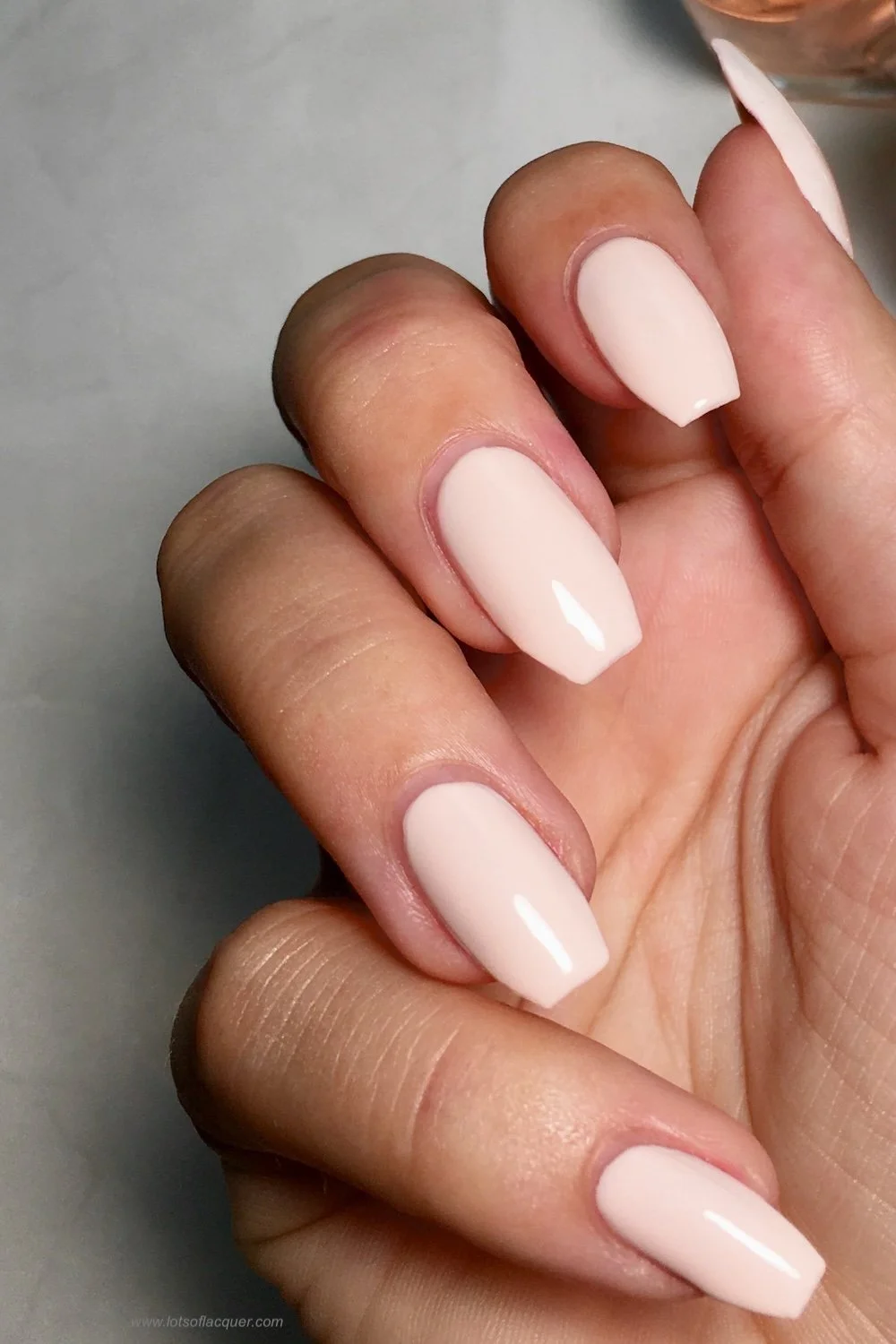 Sally Hansen Color Therapy Savasan-ahhh swatches