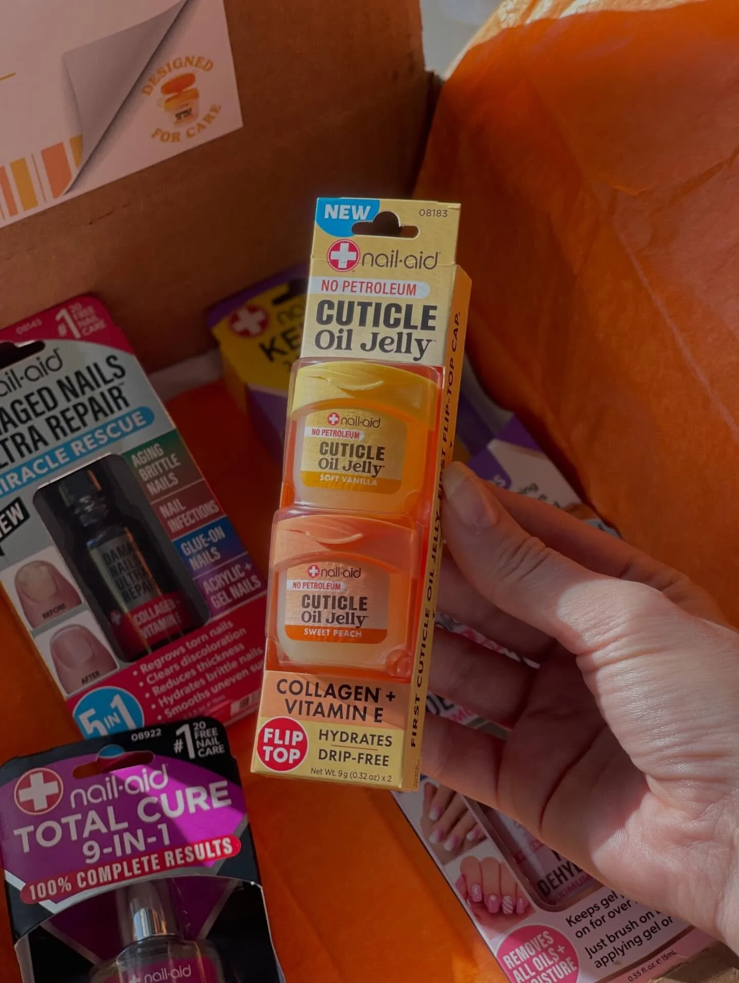 Gifted by @nail.aid ✨🧡💛How joyful are these Cuticle Oil Jellies! They&rsquo;re packaged in two of the happiest colors and the packaging is Origami-like - it&rsquo;s one piece that does not require cutting just open along the folded edges on the sid