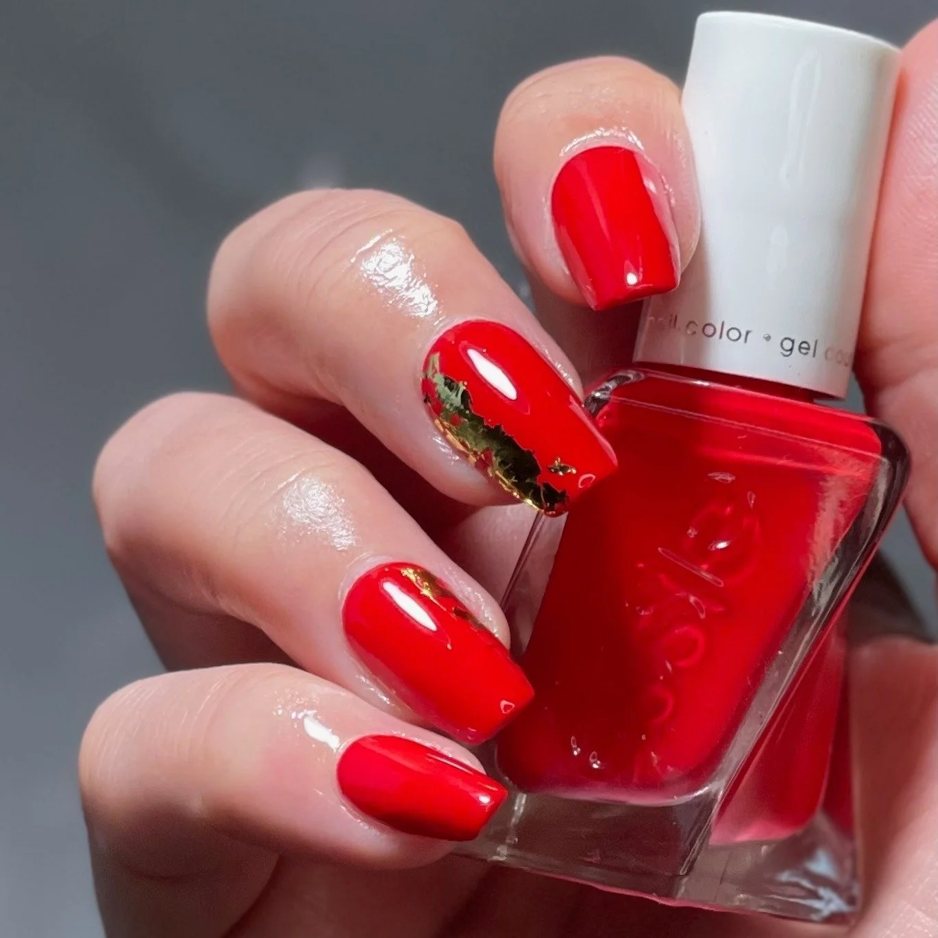 ❤️✨ Happy Lunar New Year &mdash; Year of the Horse! ✨🐎

Starting the new year strong with this fiery red mani and flashes of gold foil &mdash; because 2026 is all about confidence, momentum, passion, and bold moves. 🔥✨

The Horse energy is fearless