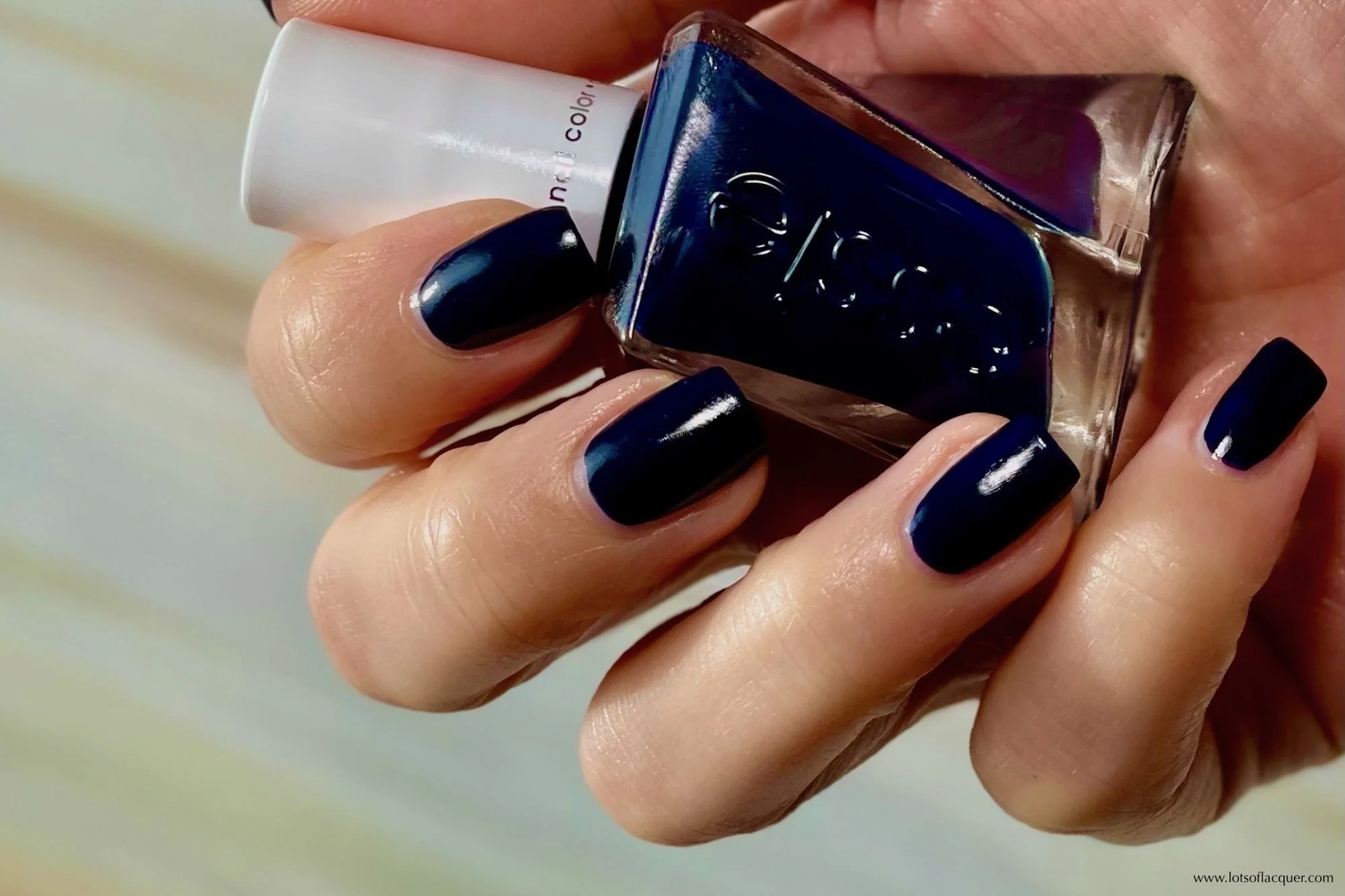 My Go-To Navy | Essie Caviar Bar Swatches + Review