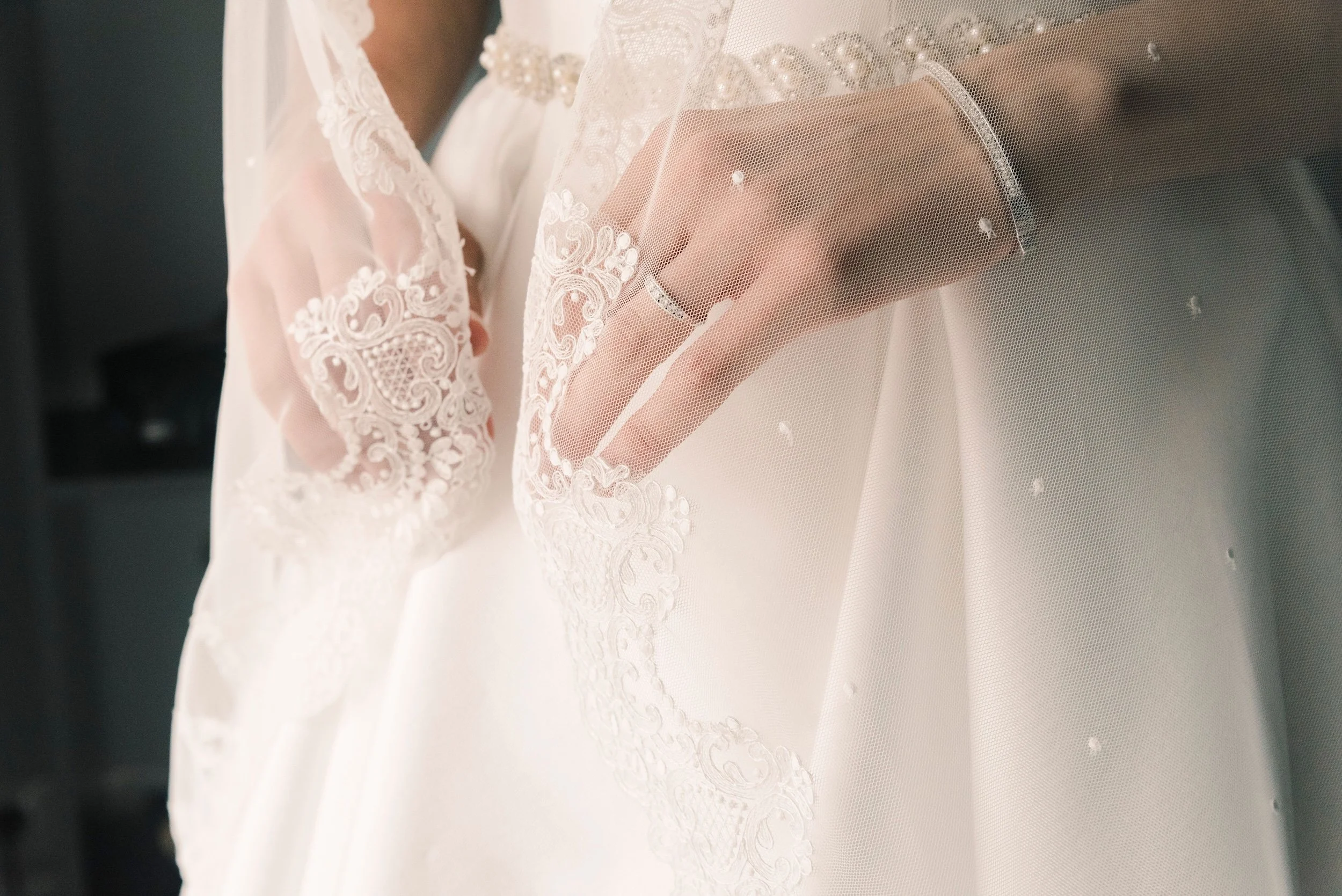 Silk Veil Nails: The Dreamy Wedding Nail Trend