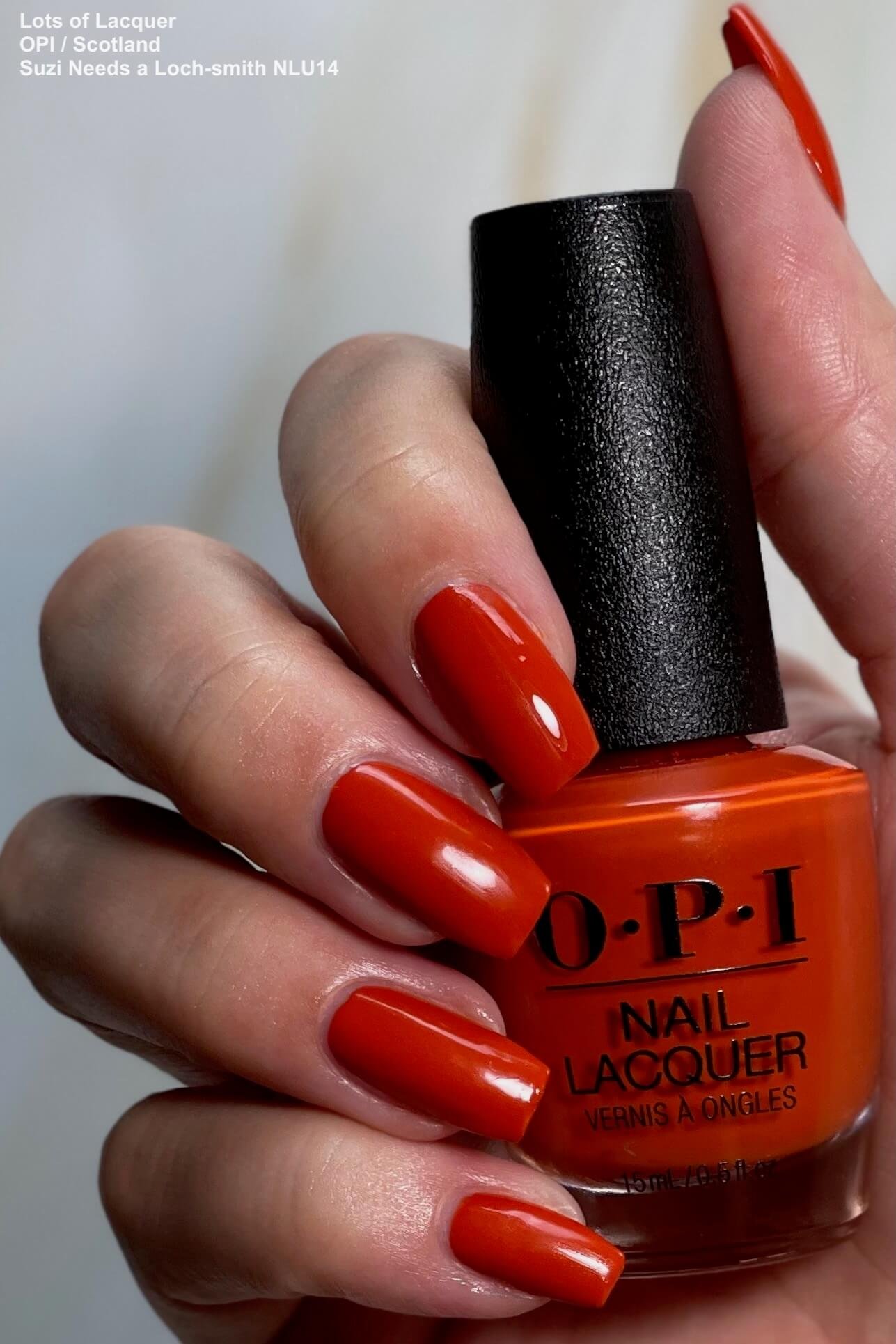 NOTD: OPI Juice bar hopping from Neon collection / Polished Polyglot