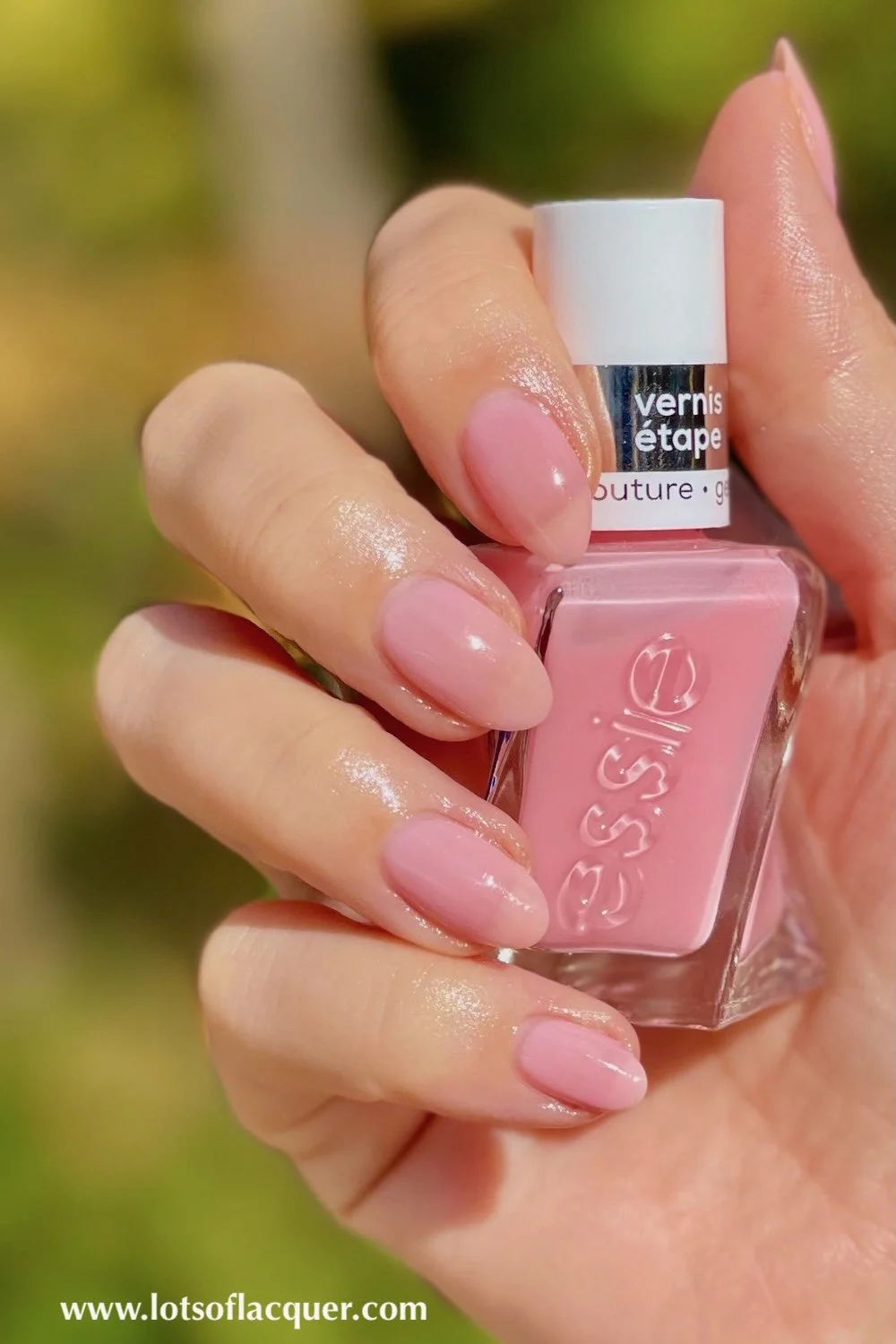 essie gel couture inside scoop swatch