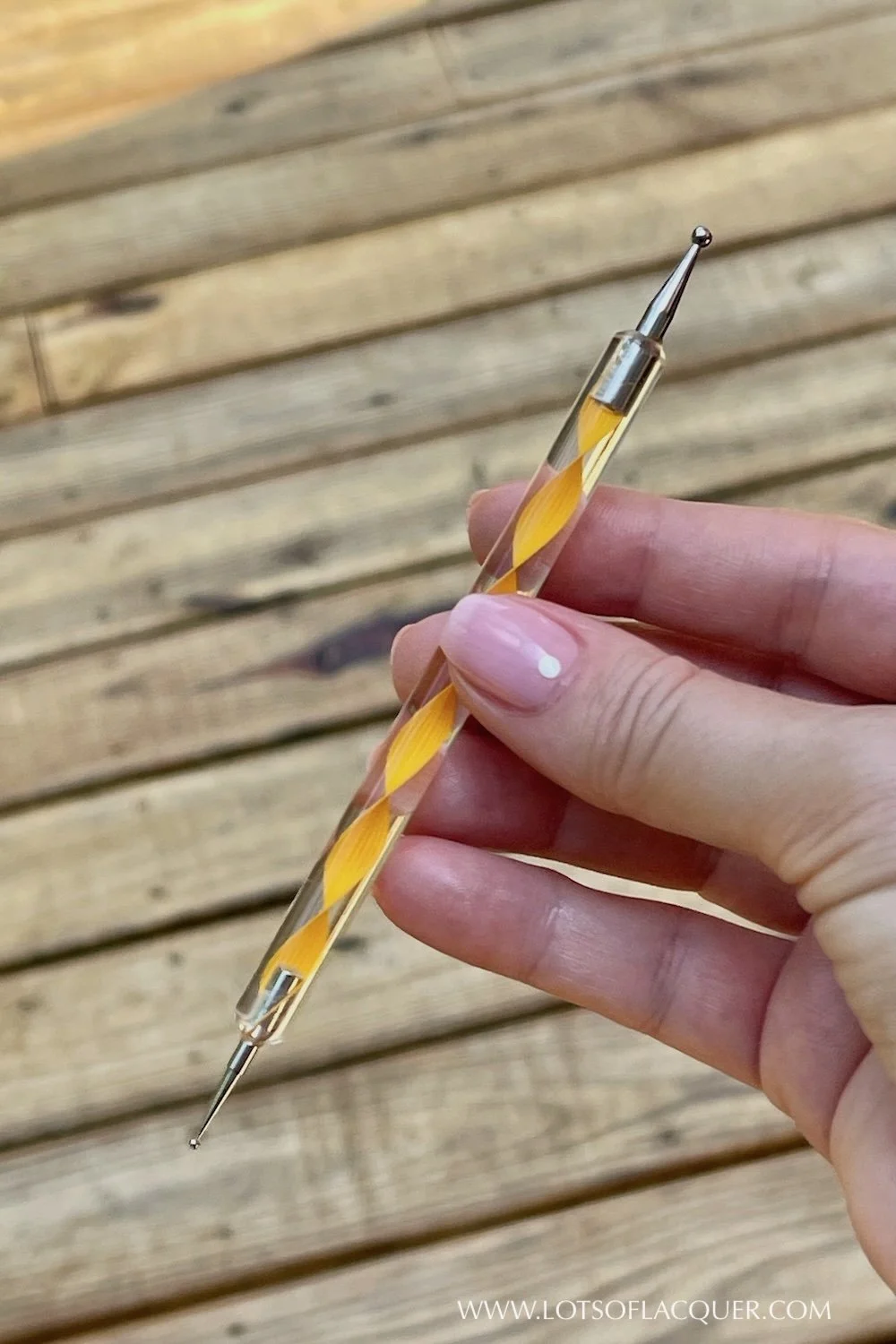 Orange dotting tool